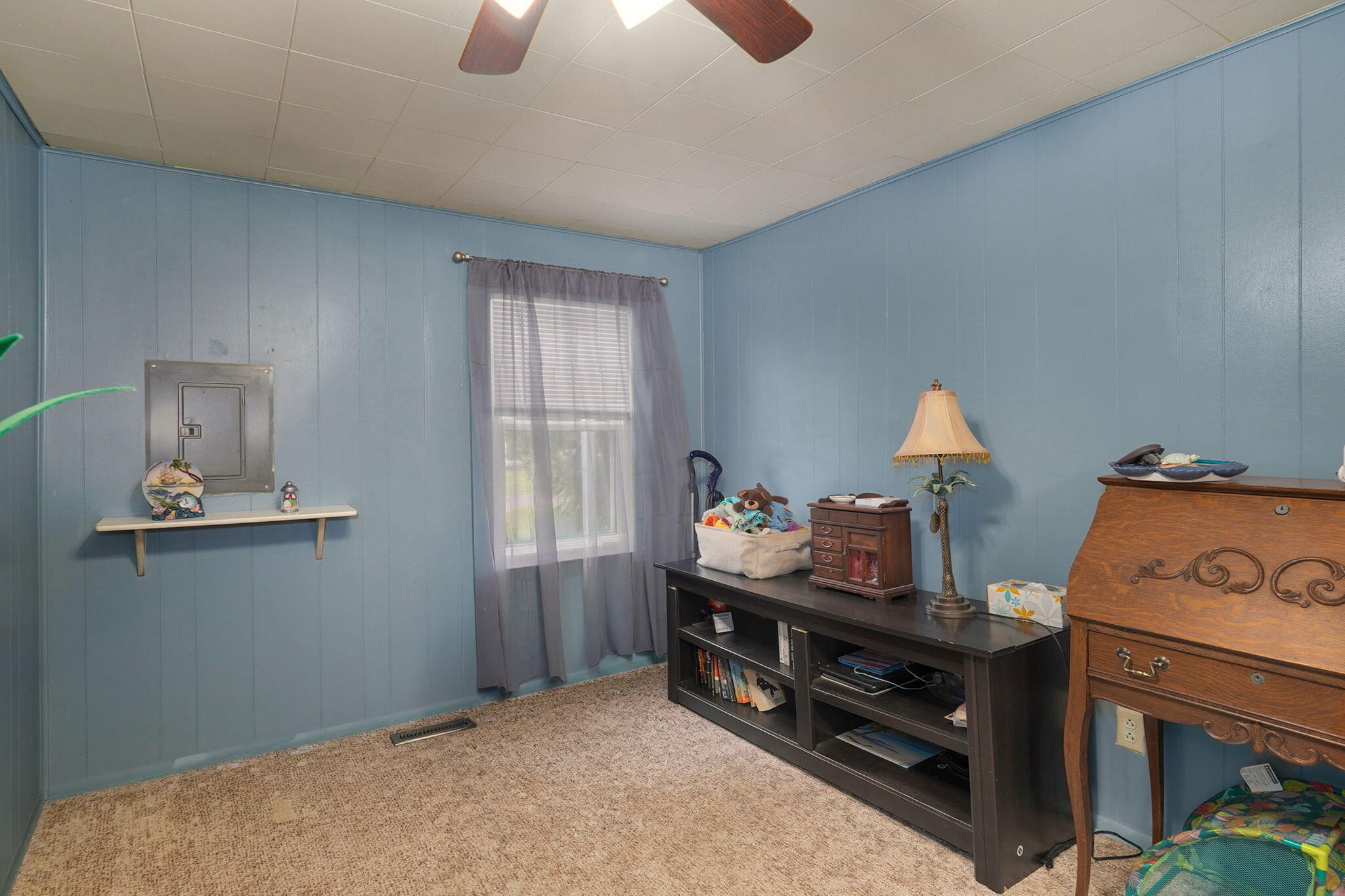 main property photo 8