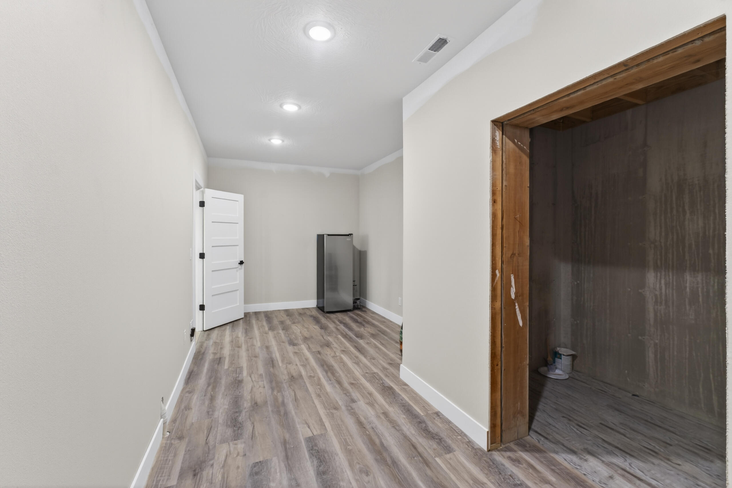 main property photo 60