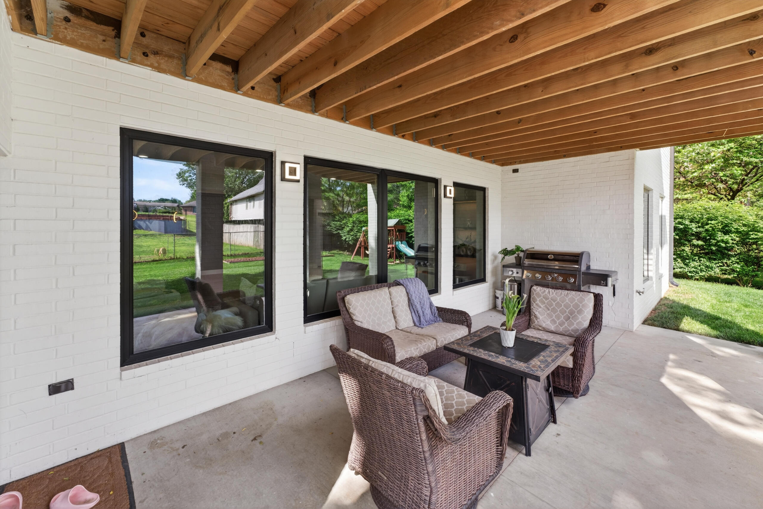 main property photo 67