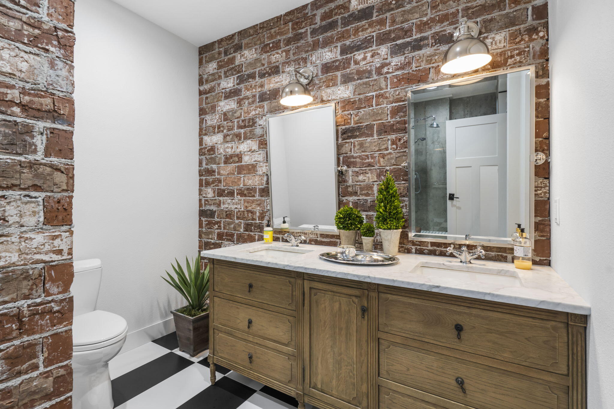 main property photo 57