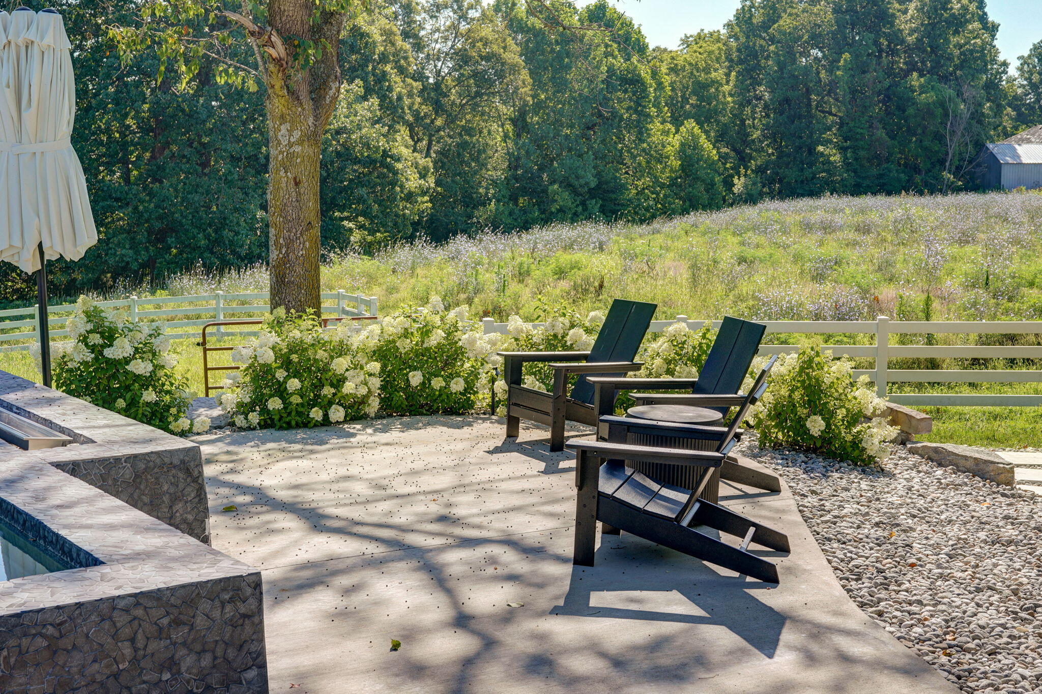 main property photo 137