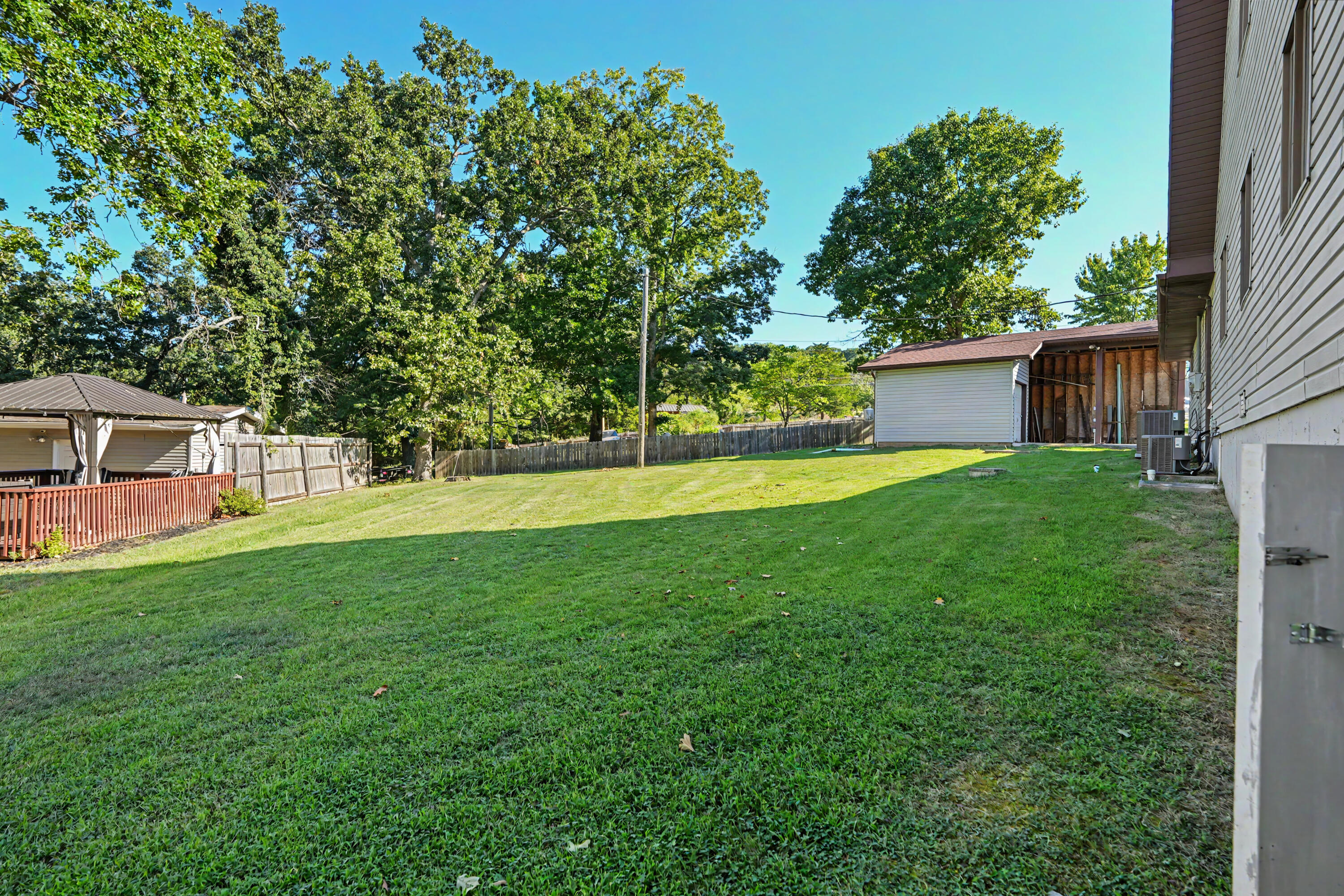 main property photo 82