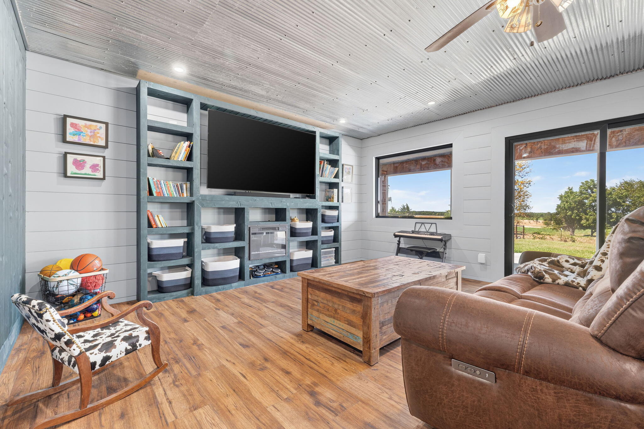 main property photo 21