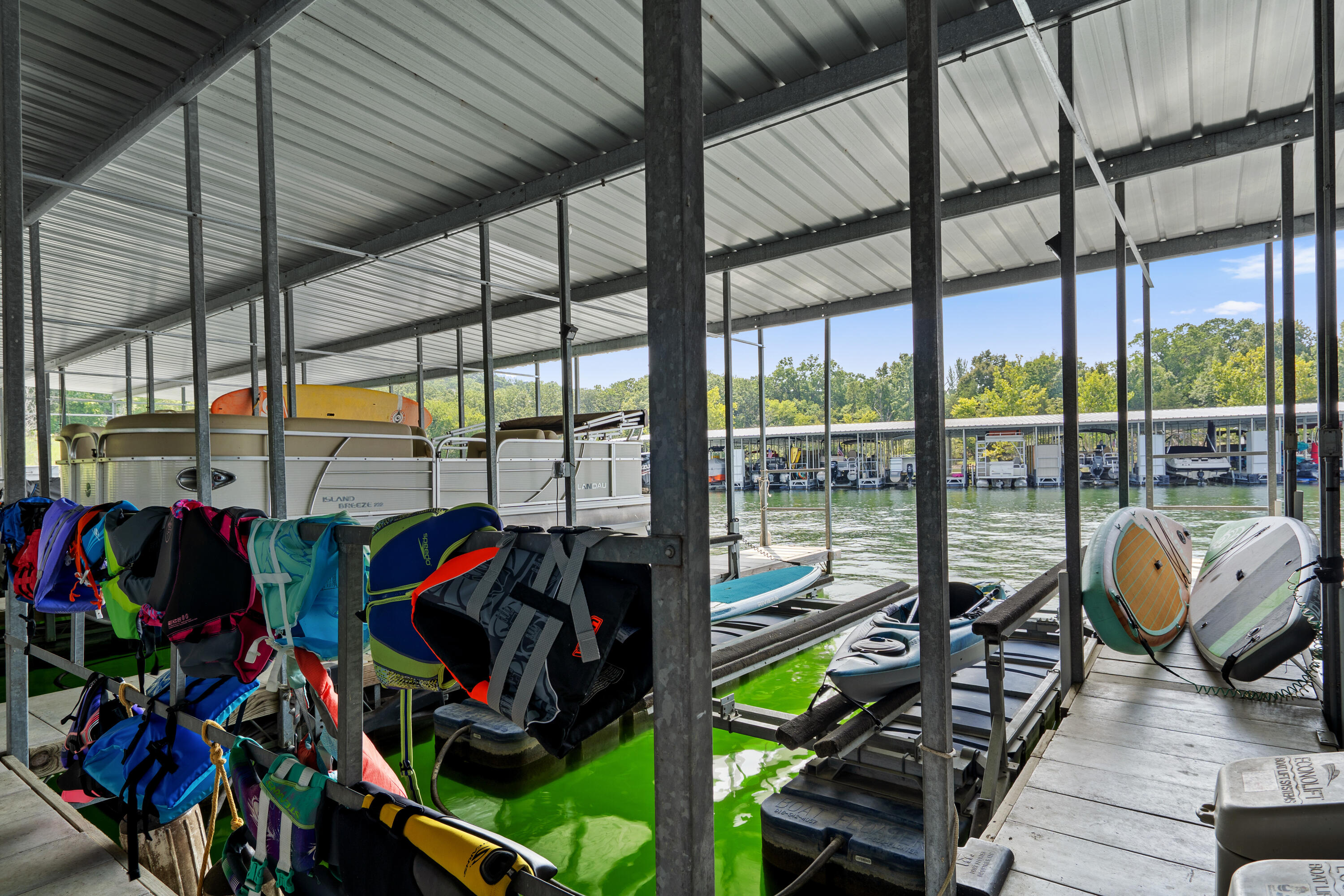 main property photo 50
