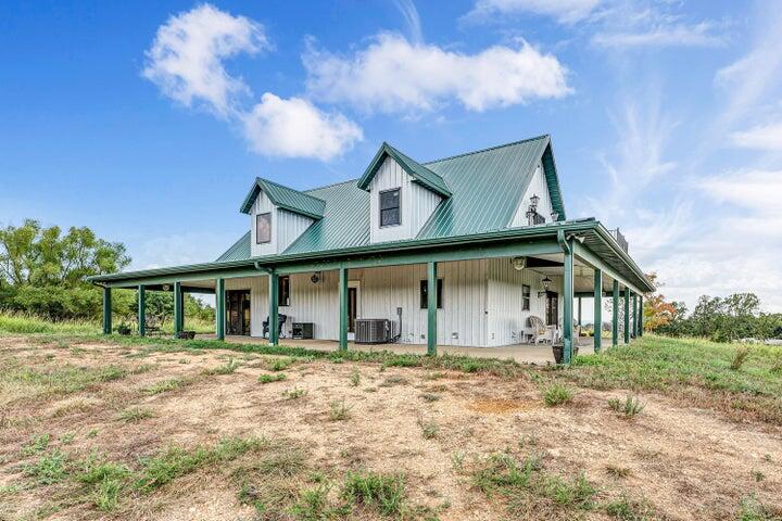 main property photo 46
