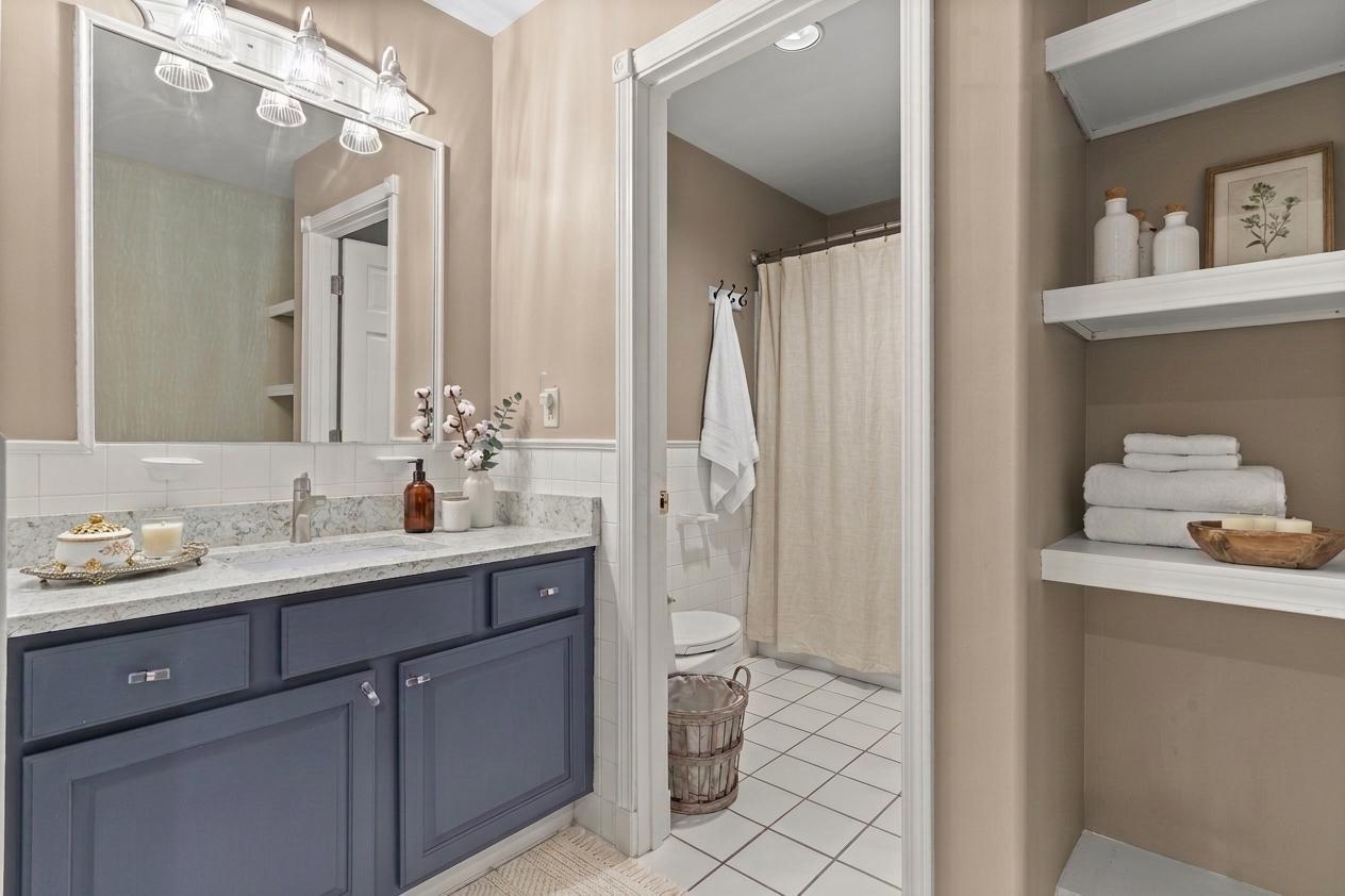 main property photo 57