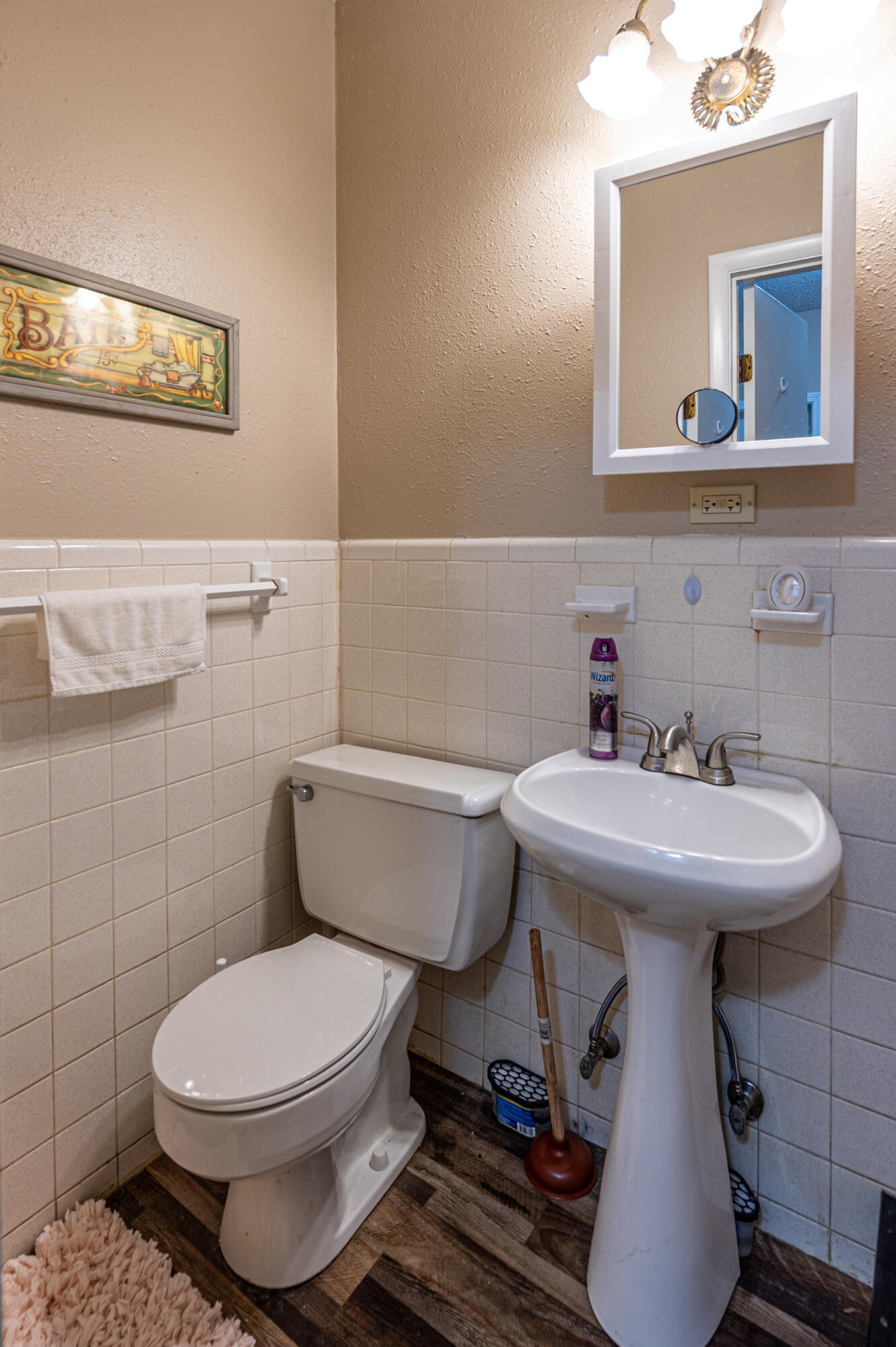 main property photo 19