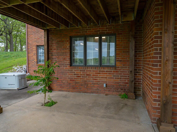 main property photo 78