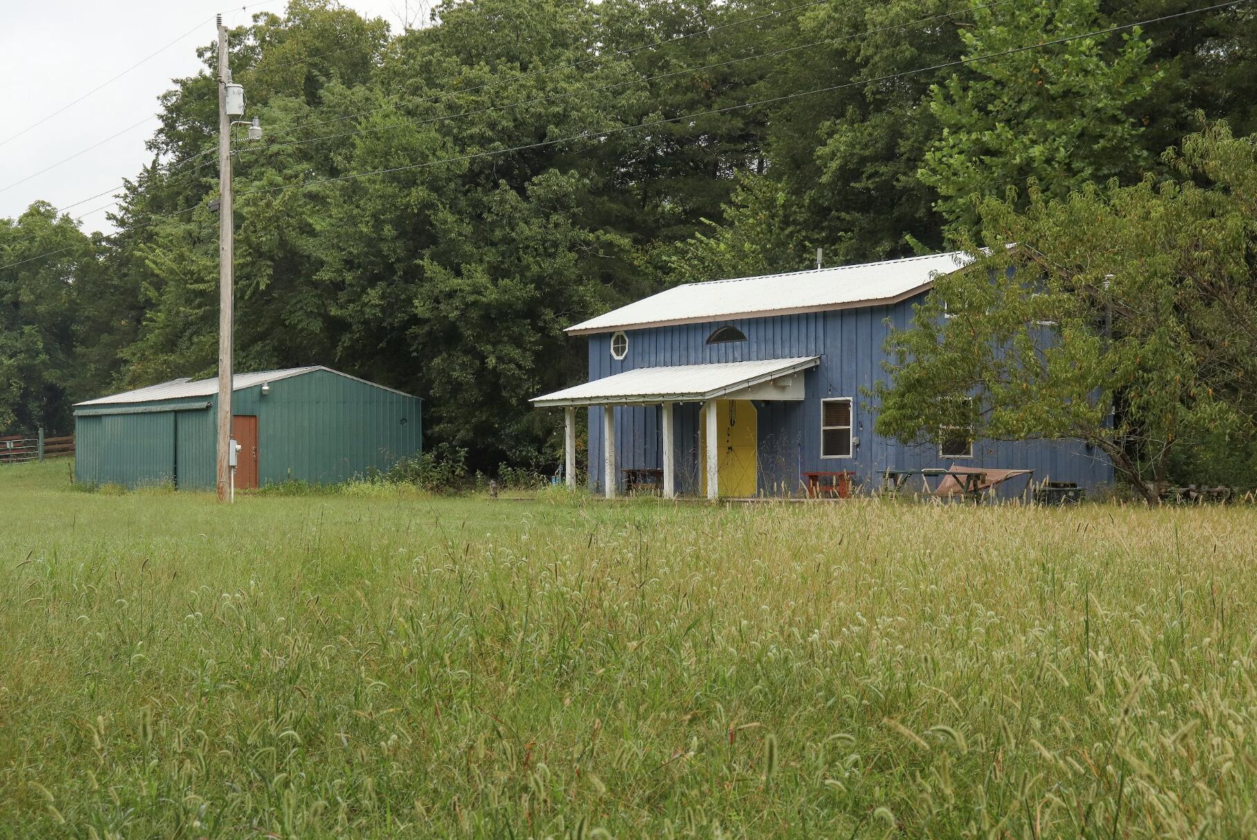 main property photo 19