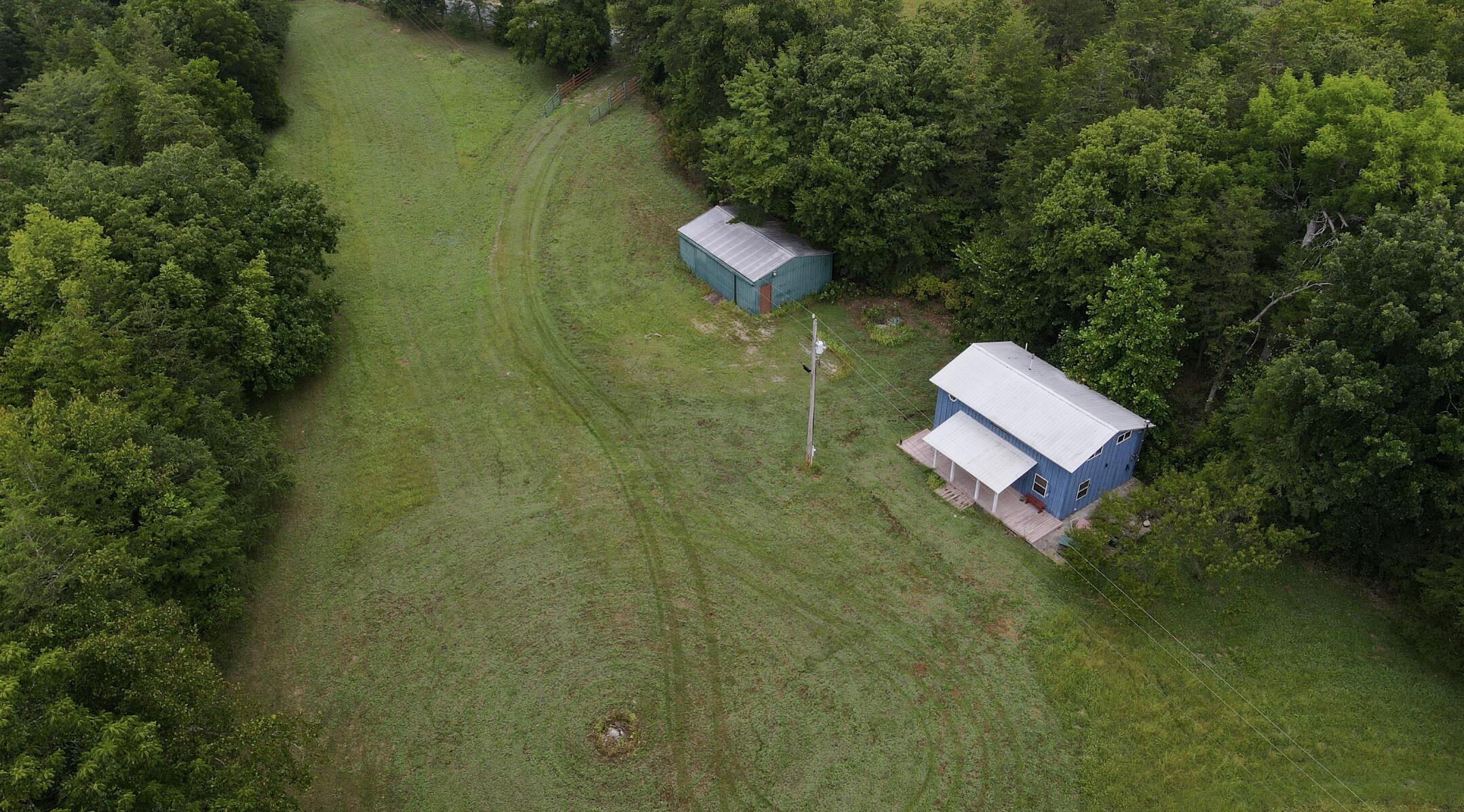 main property photo 7