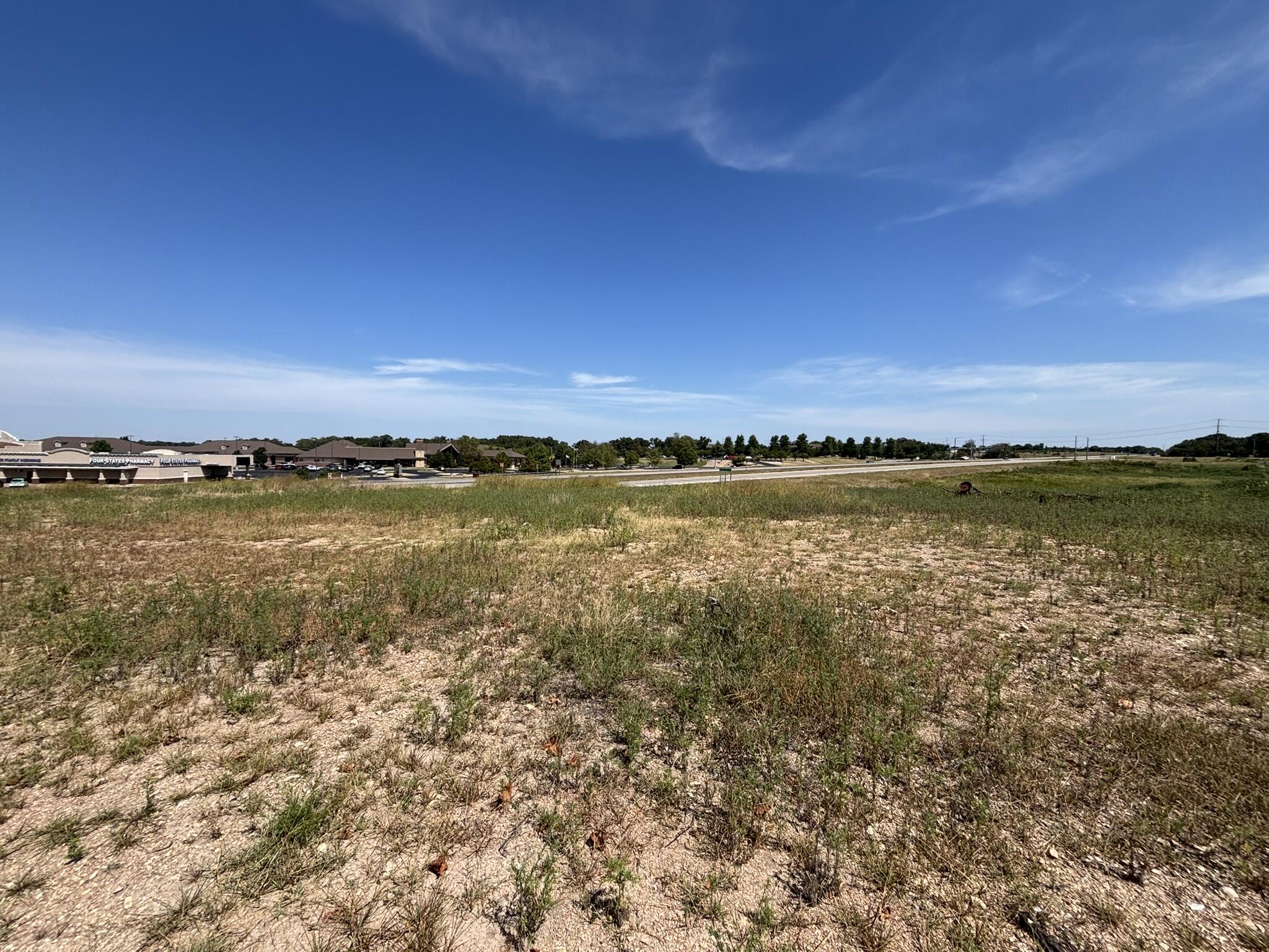 main property photo 11