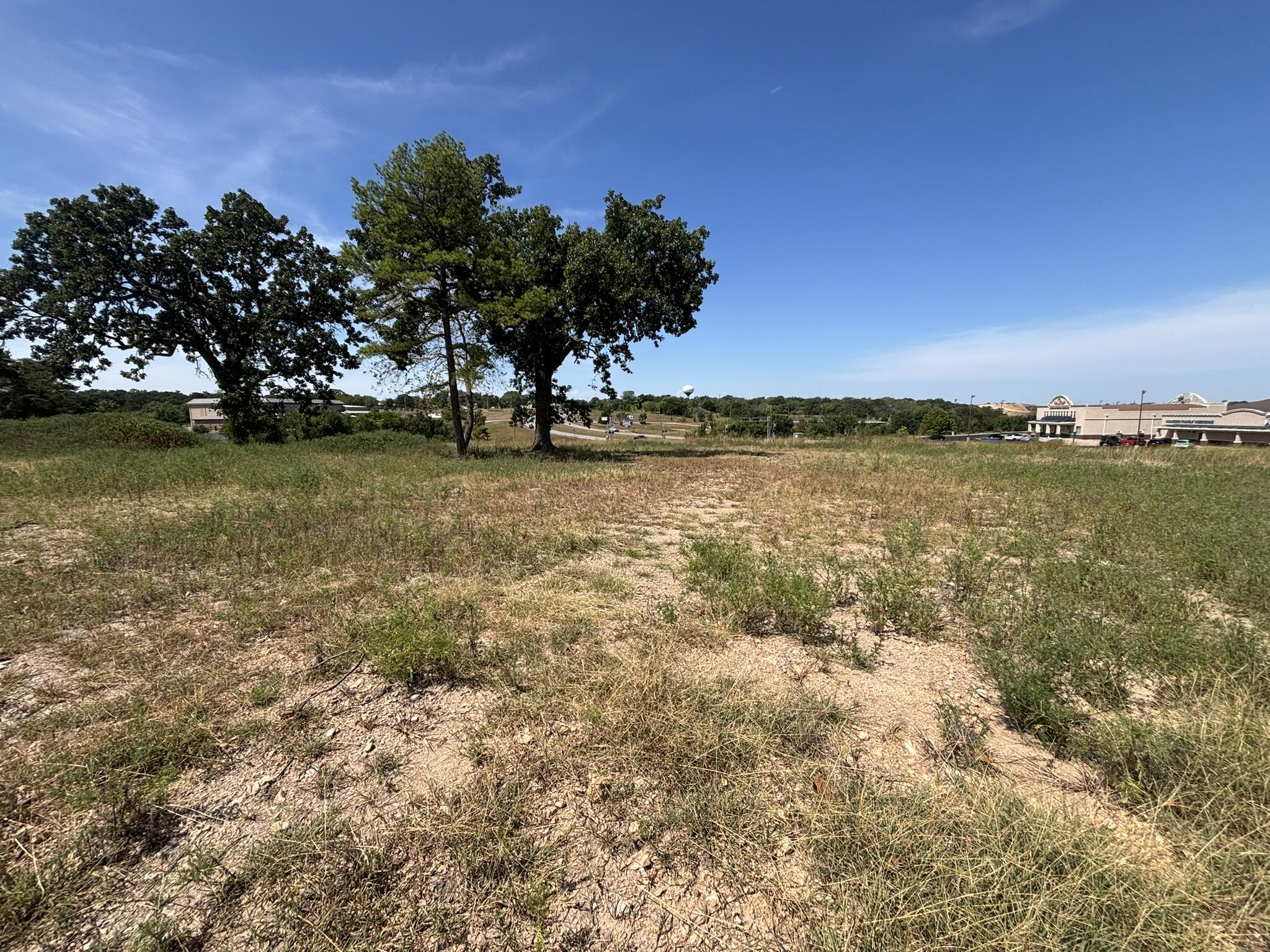 main property photo 12
