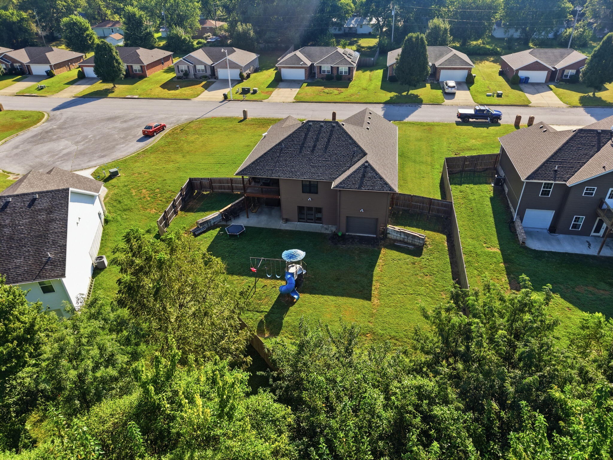 main property photo 36