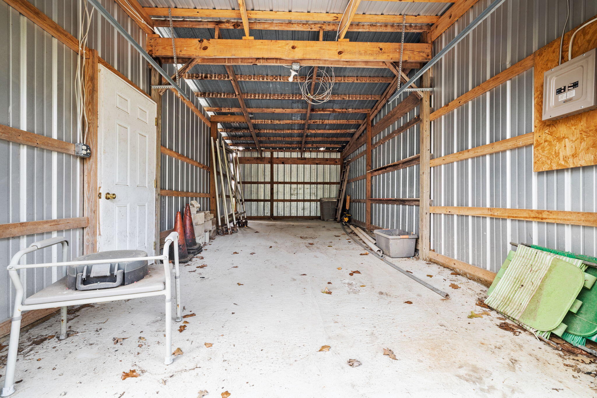 main property photo 67