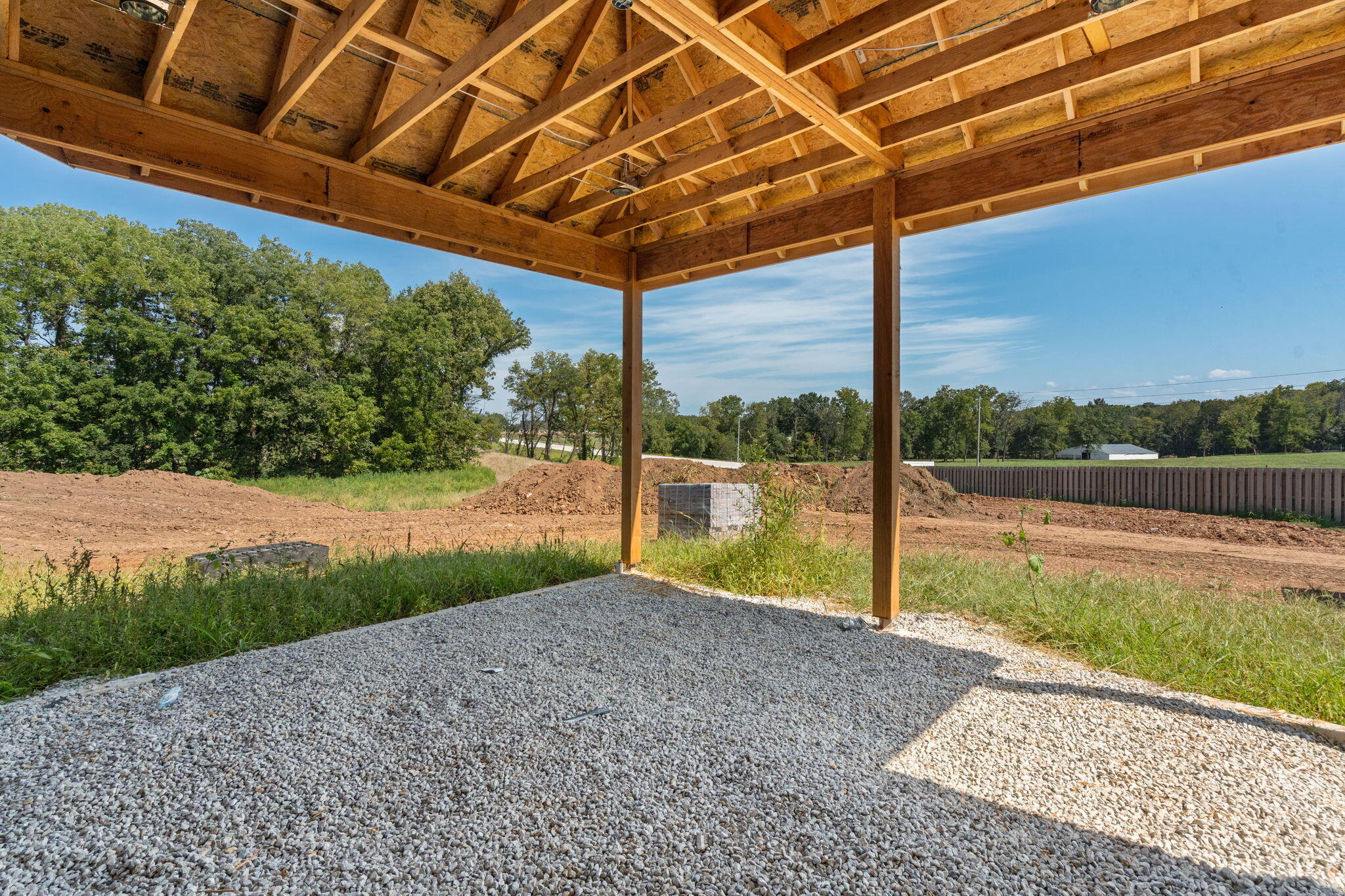 main property photo 12