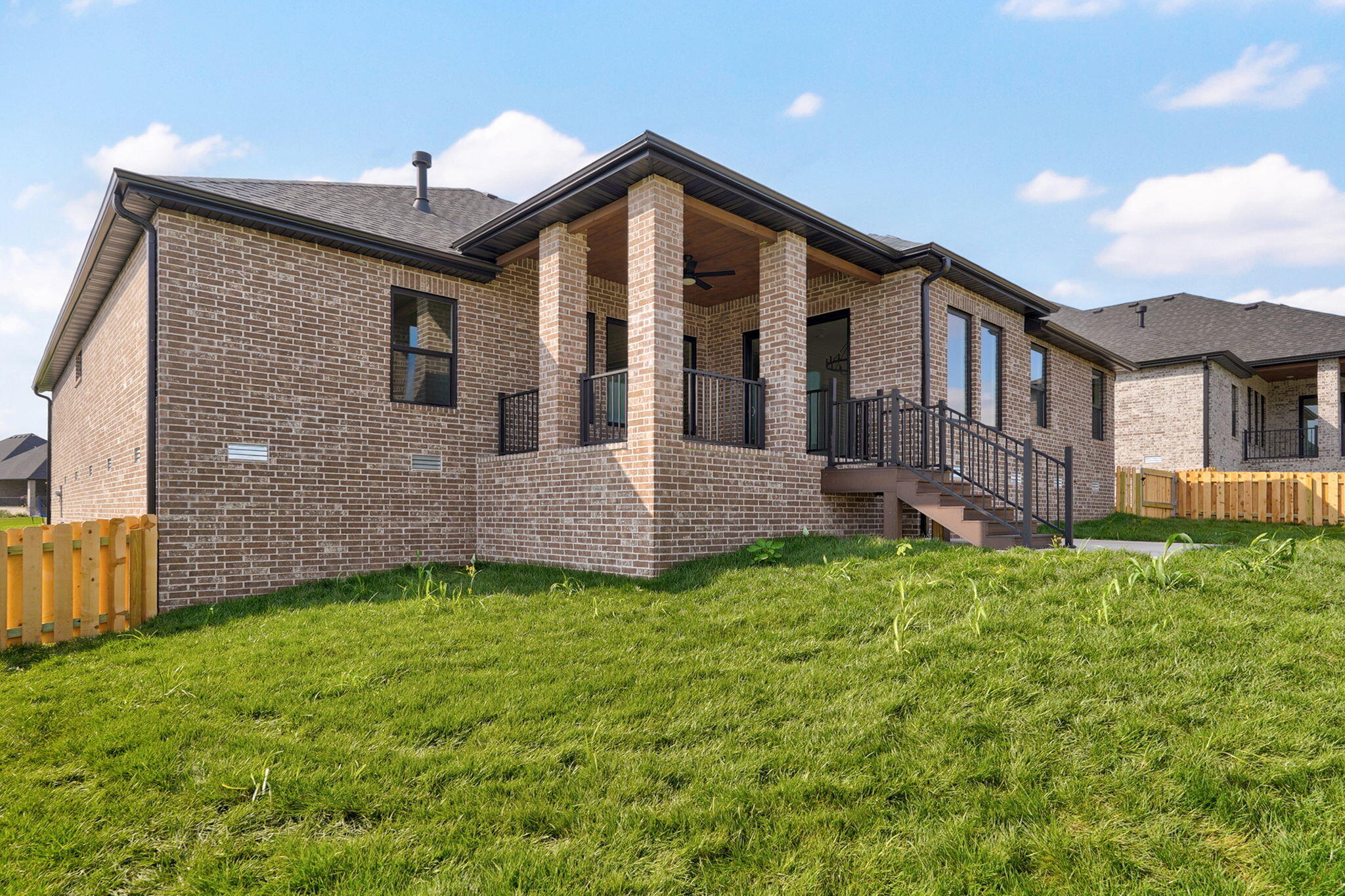 main property photo 39