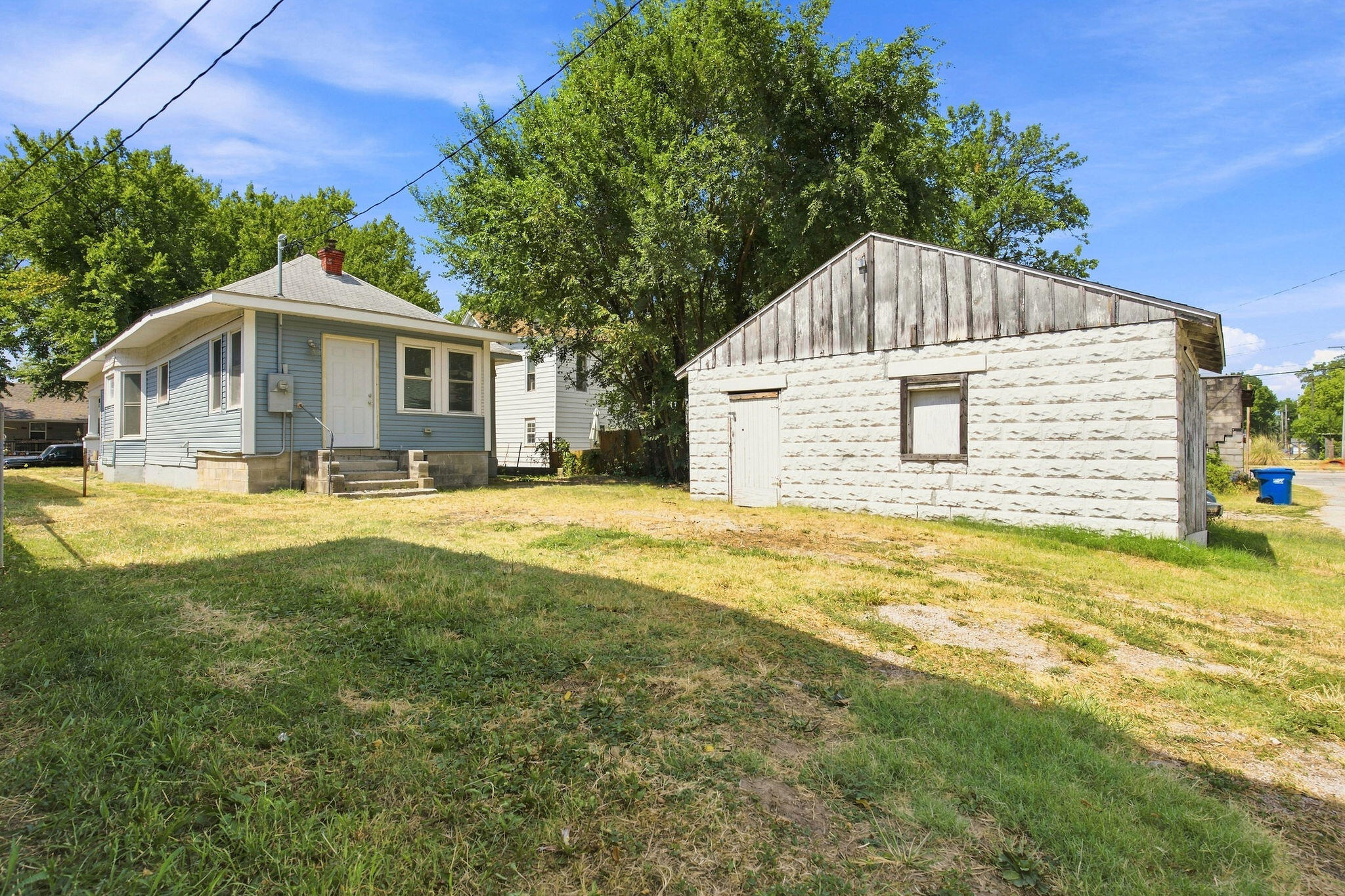 main property photo 21