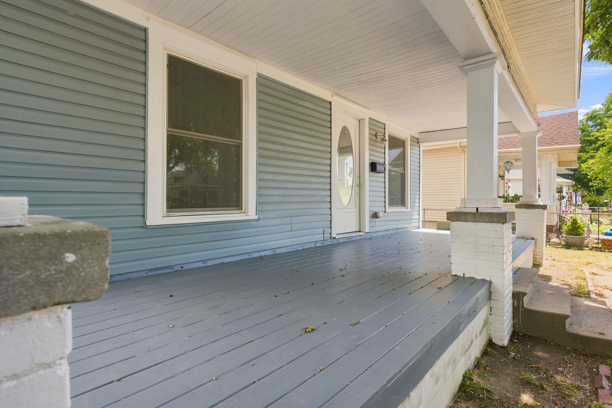 main property photo 4