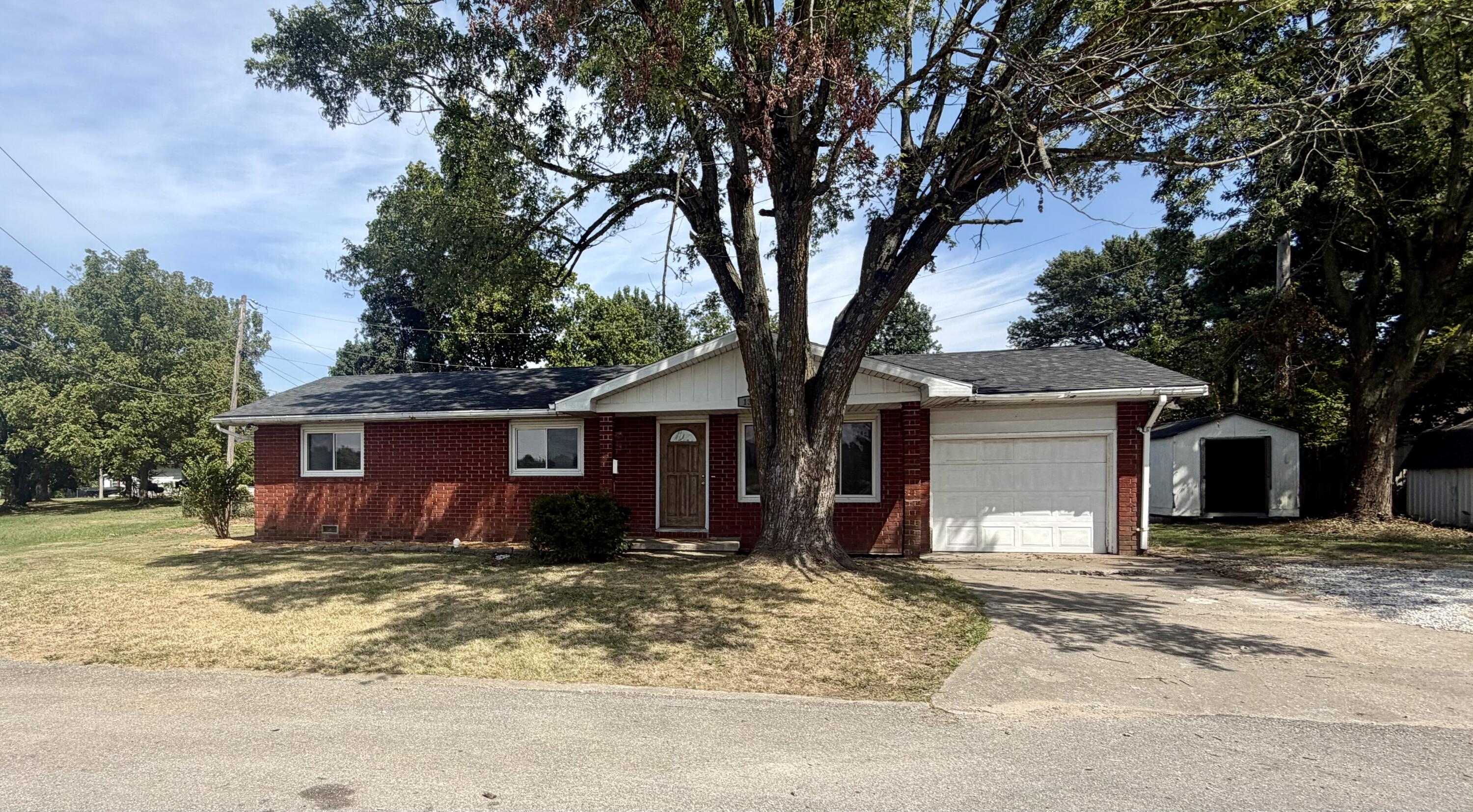 main property photo 0