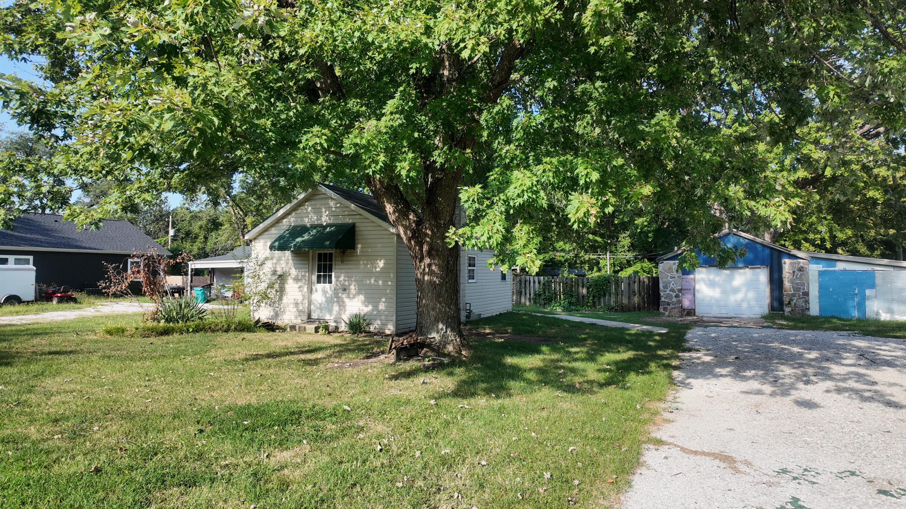 main property photo 0