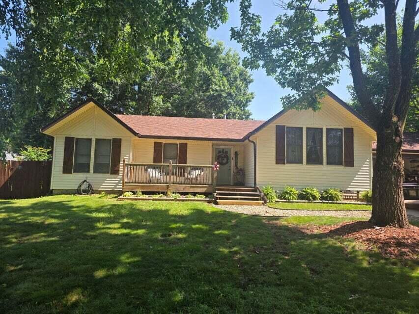 main property photo 0