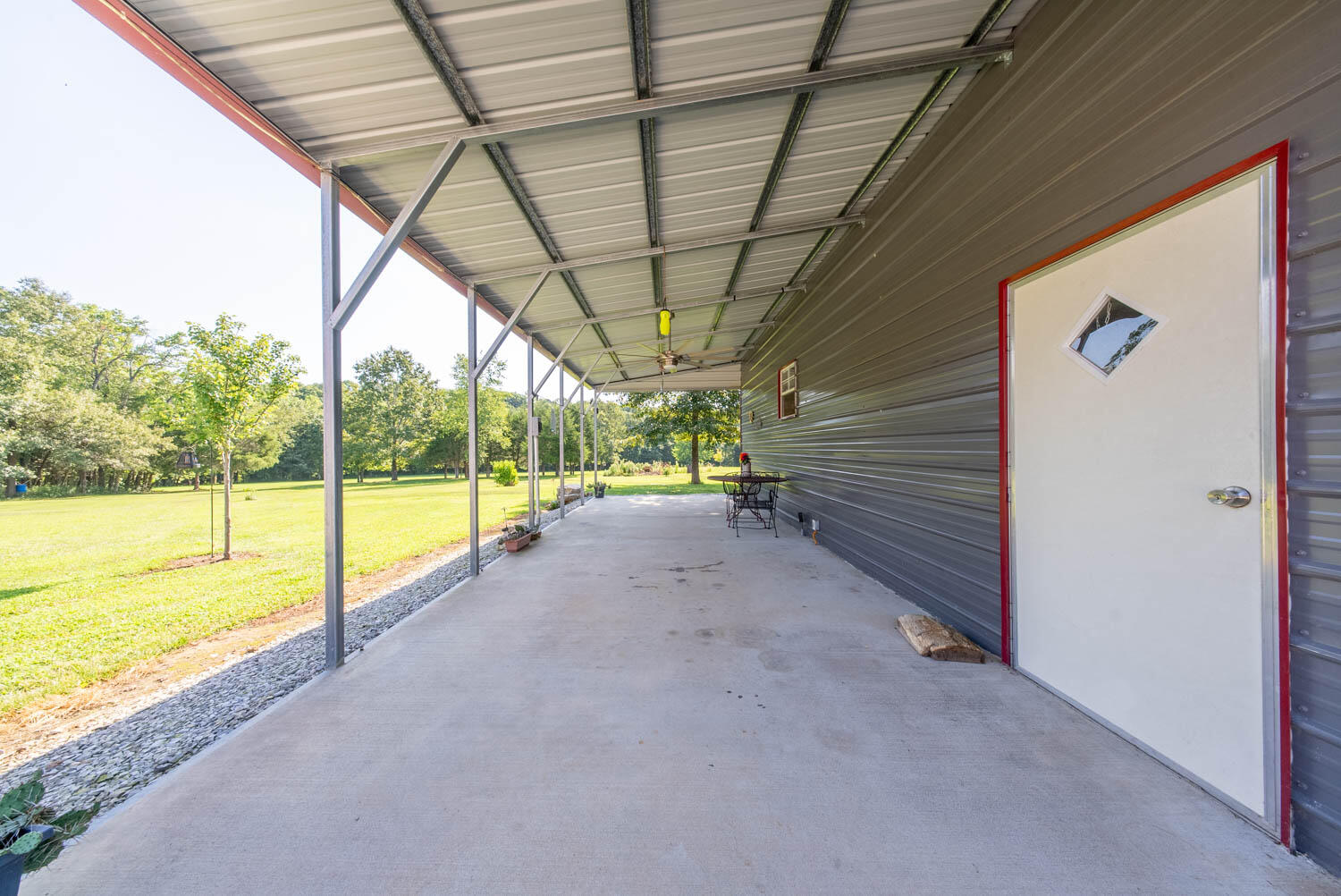 main property photo 41