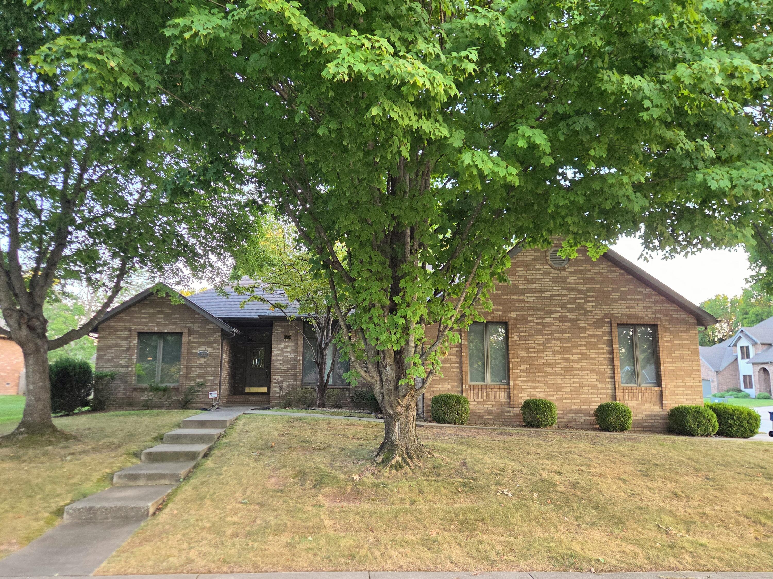 main property photo 70