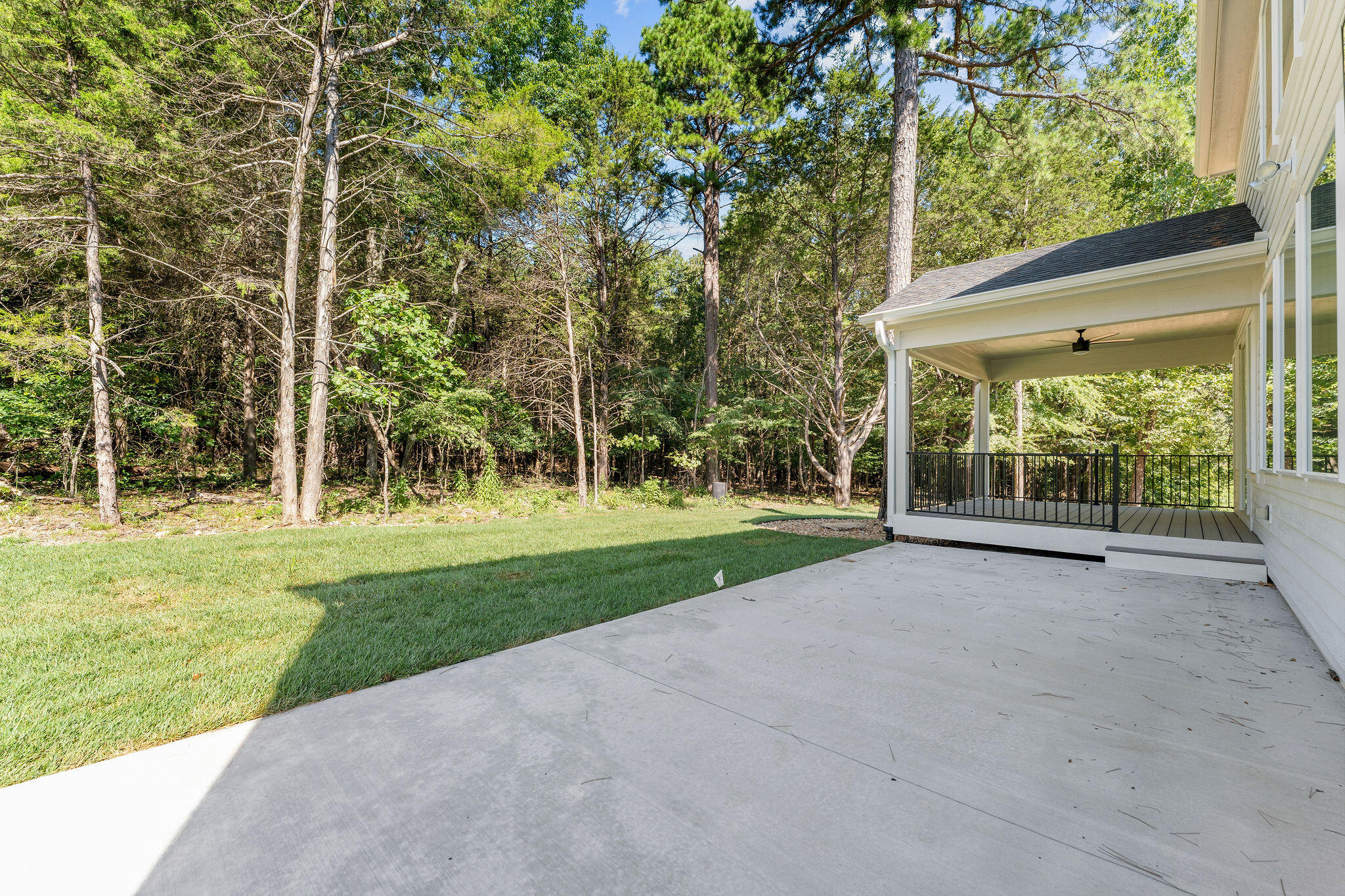 main property photo 47