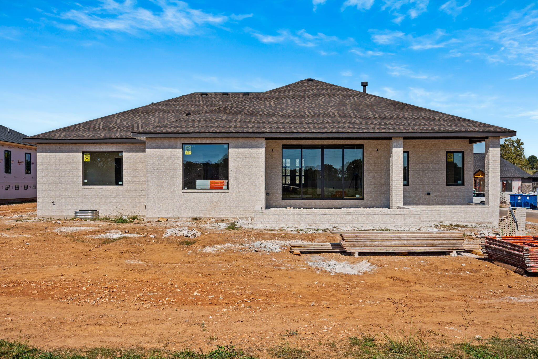 main property photo 13