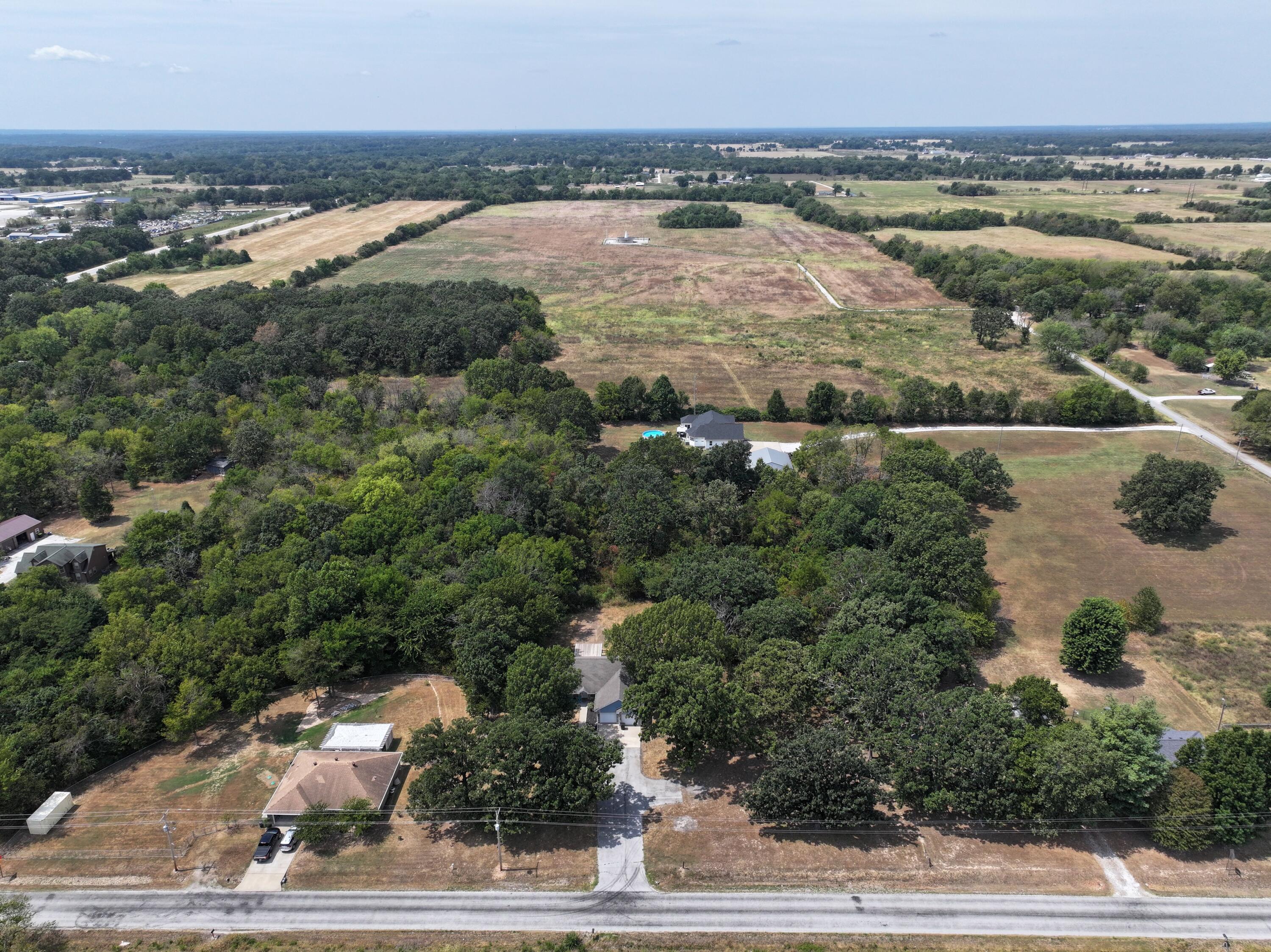 main property photo 39