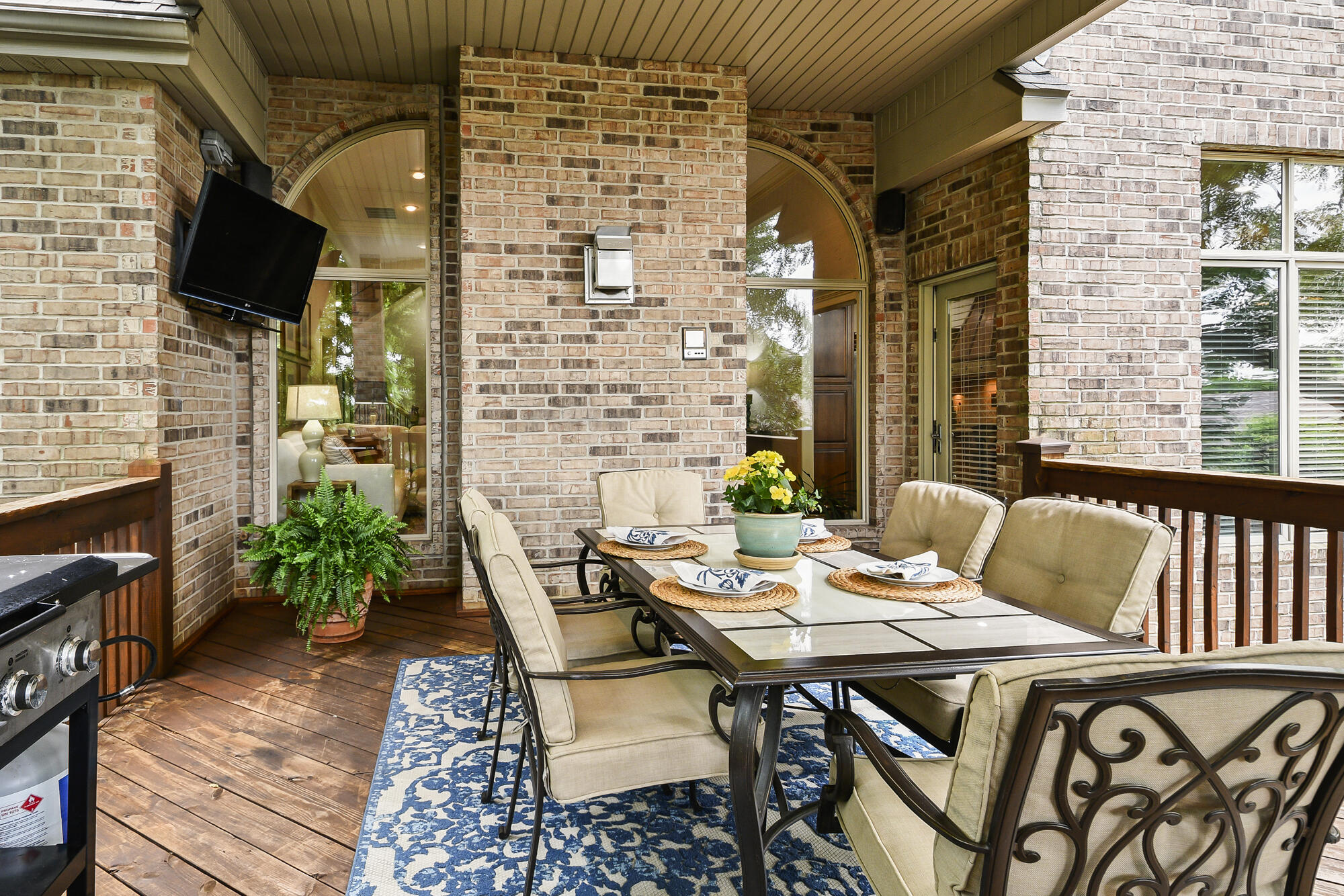 main property photo 94