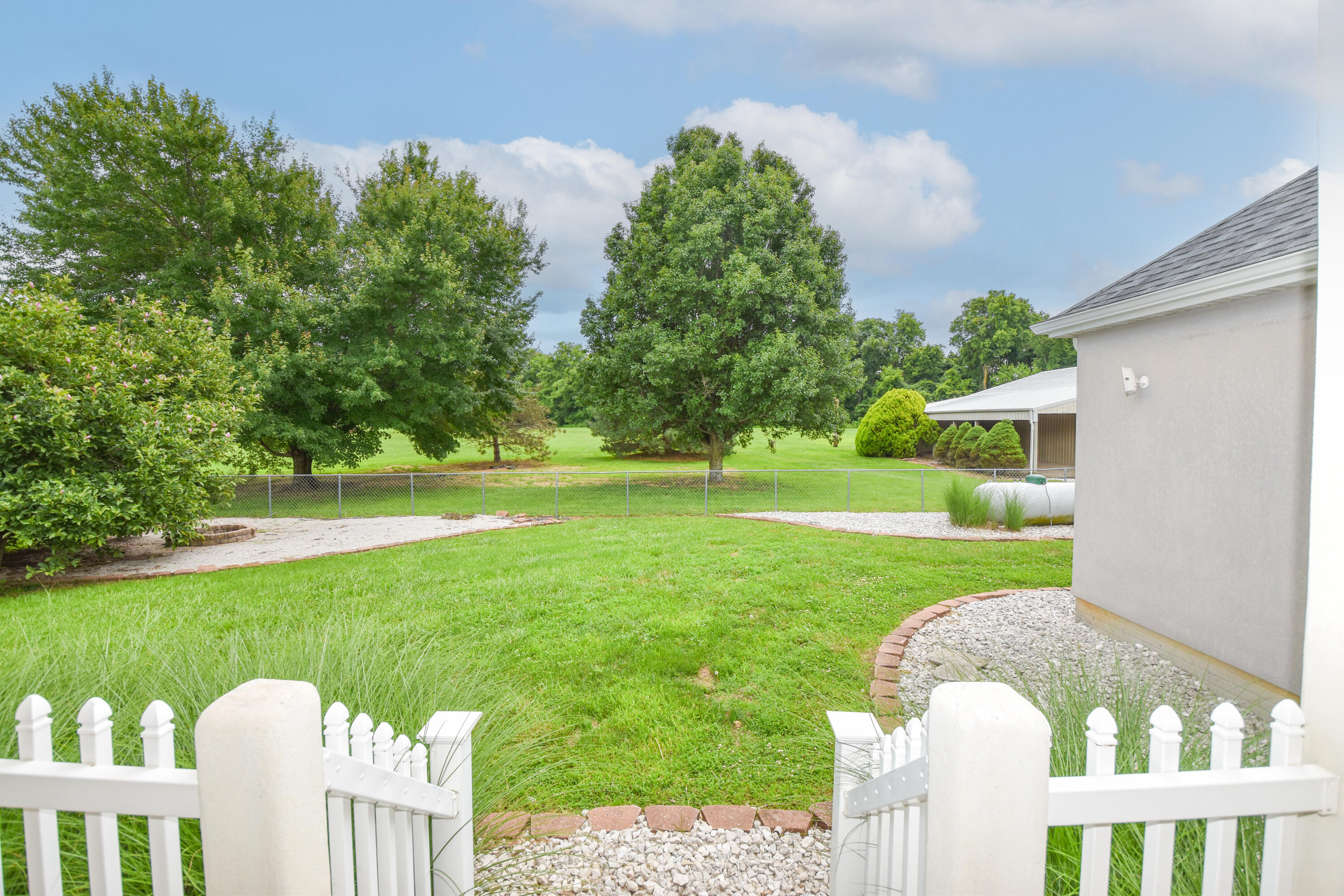 main property photo 61