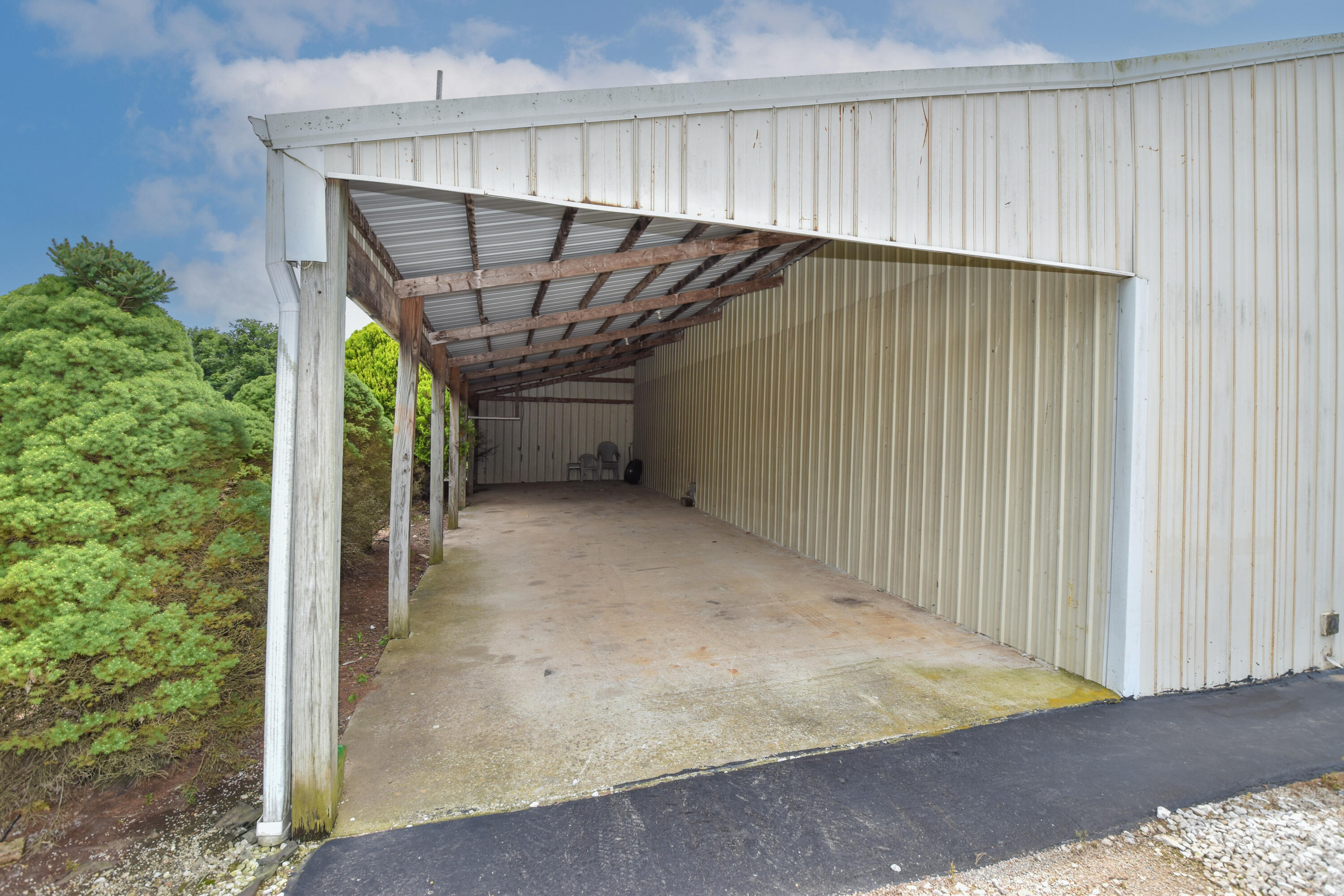 main property photo 72