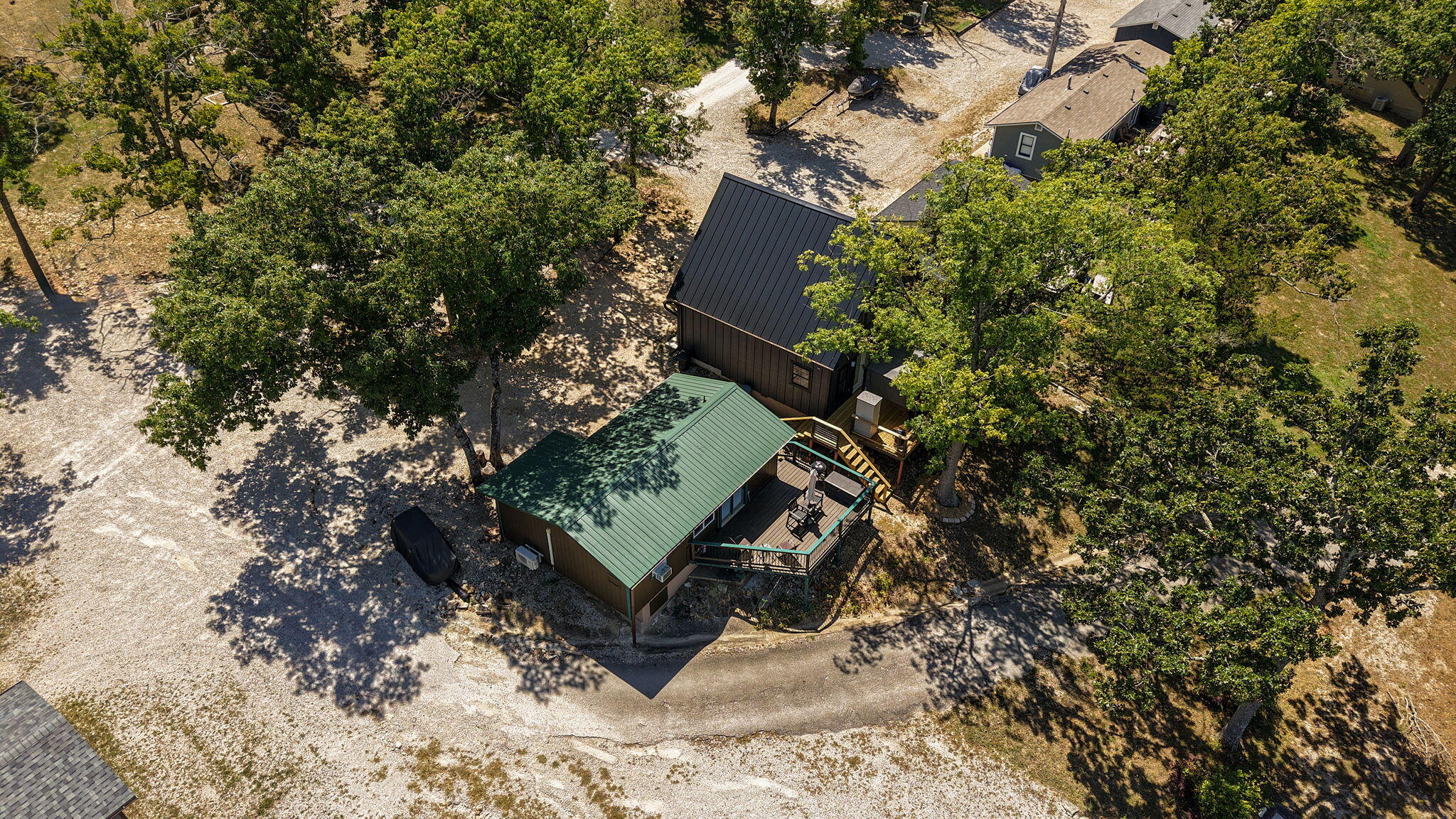 main property photo 41