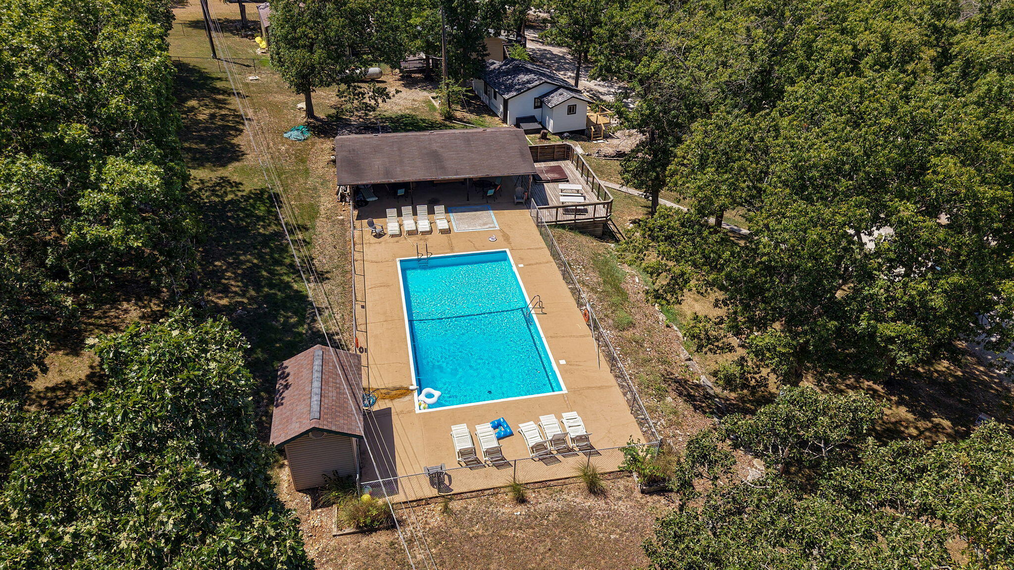 main property photo 44