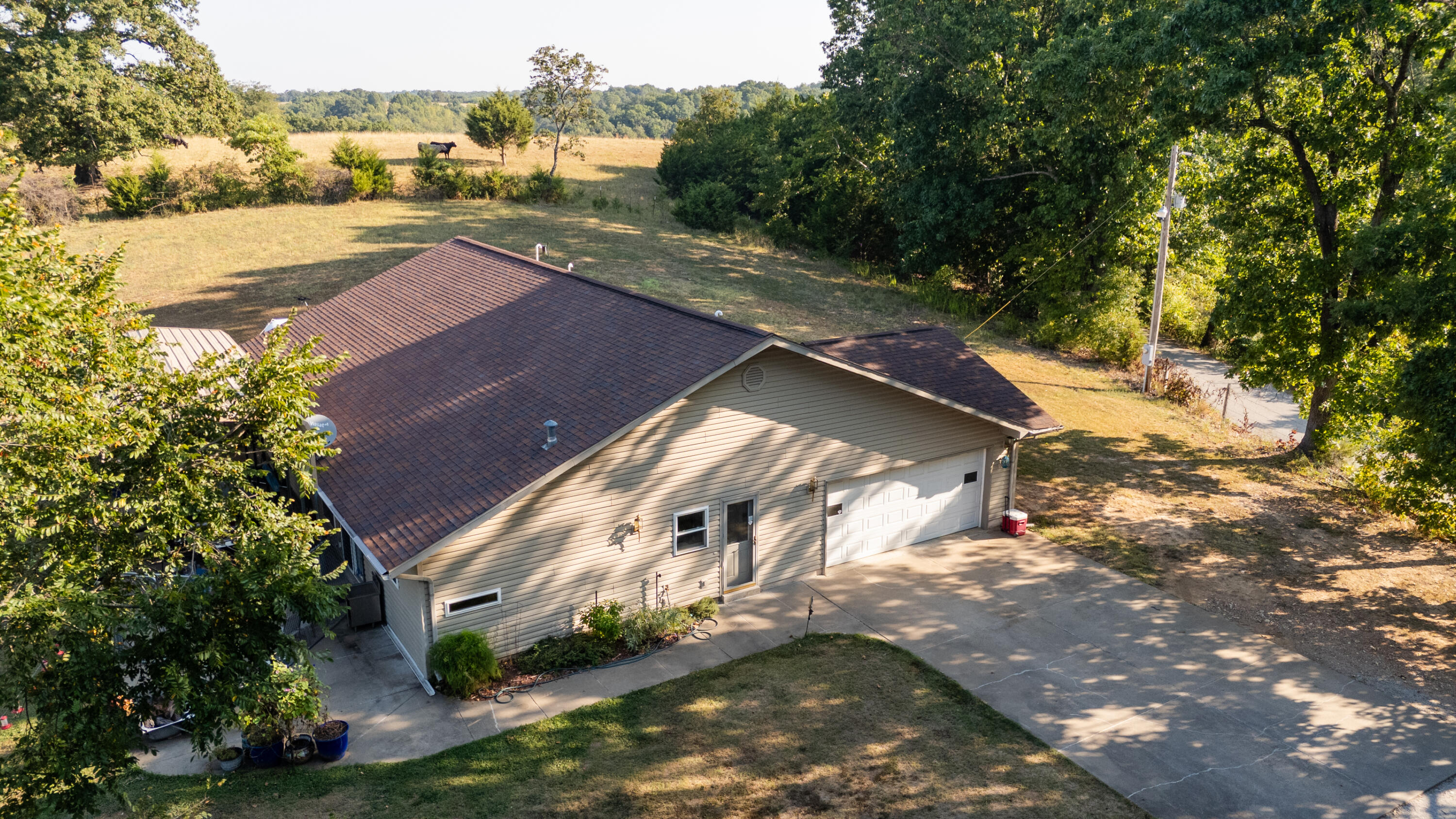 main property photo 0