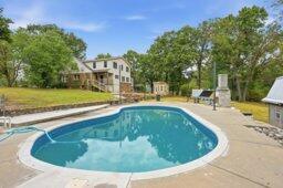 main property photo 54