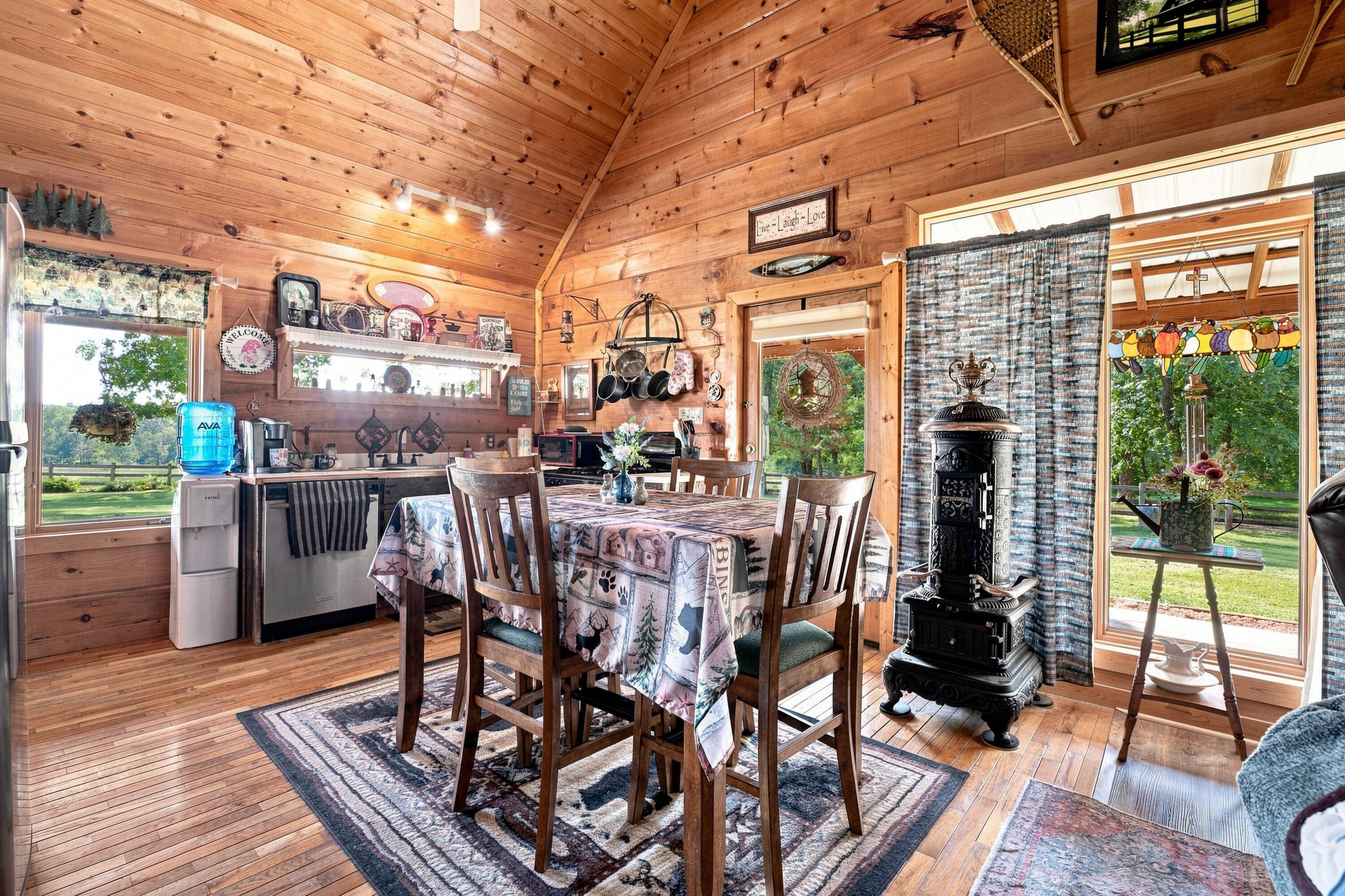 main property photo 8