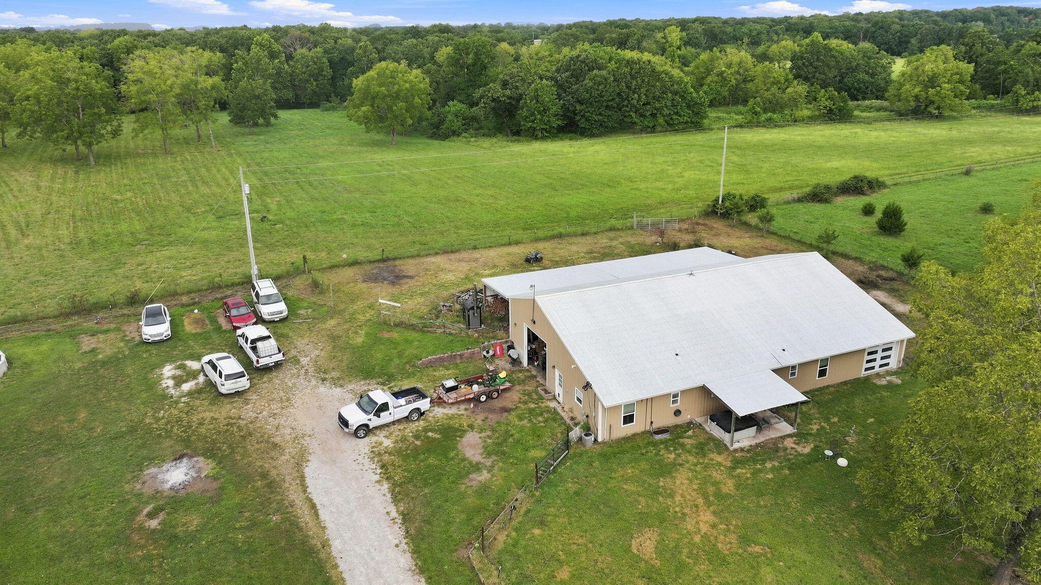 main property photo 34