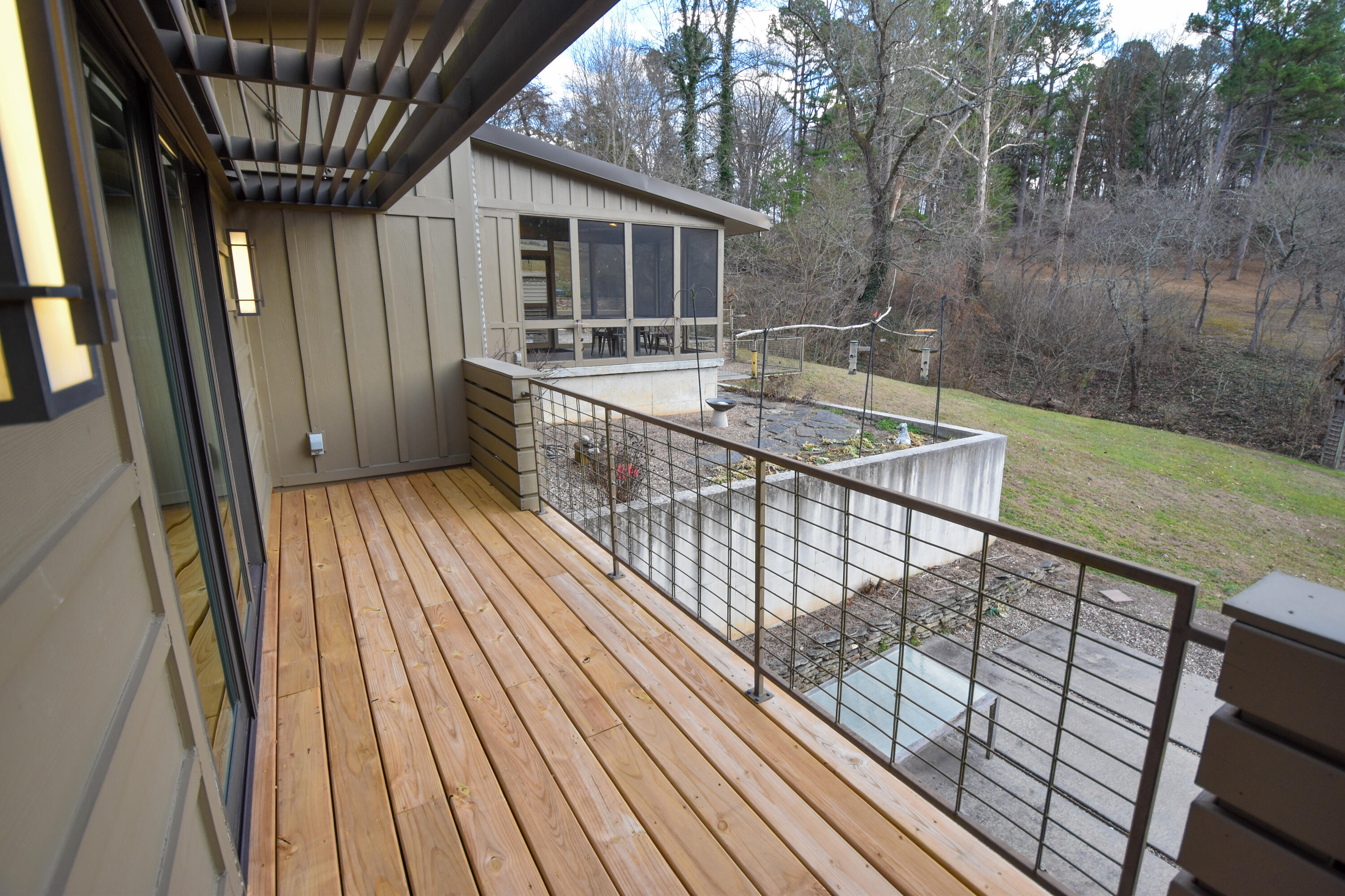 main property photo 79