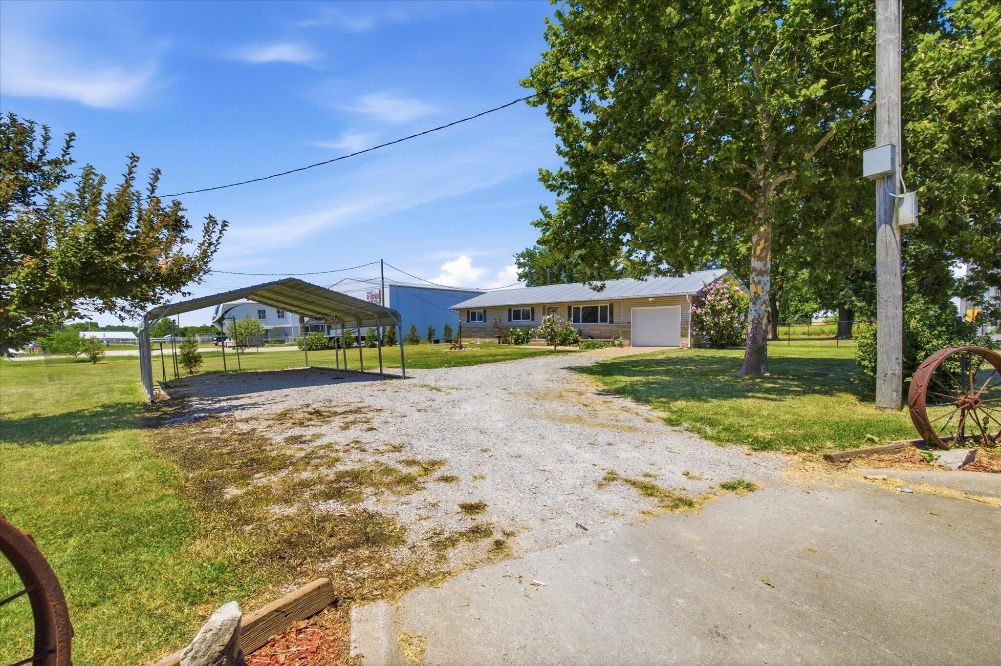 main property photo 20