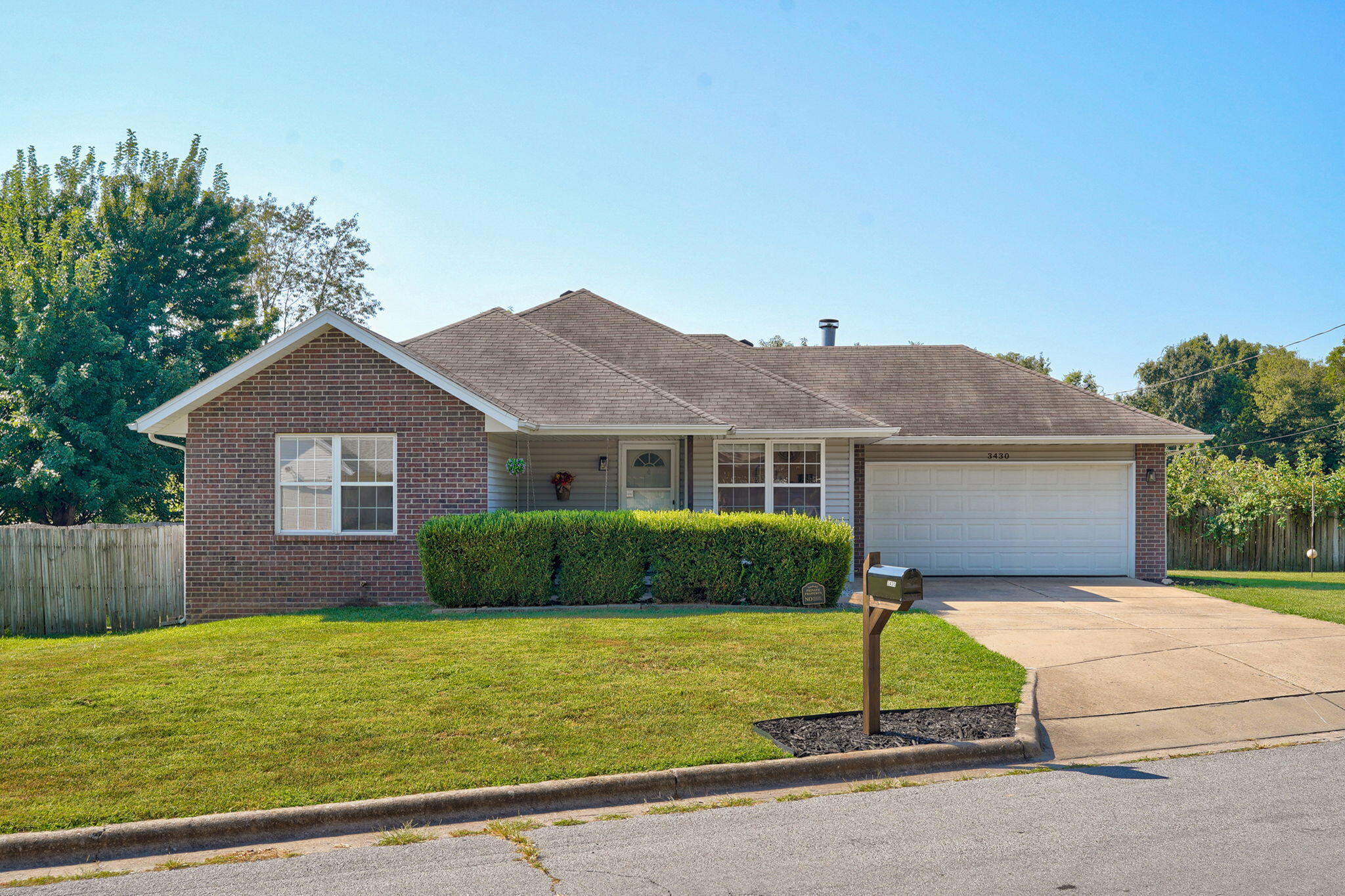 main property photo 0