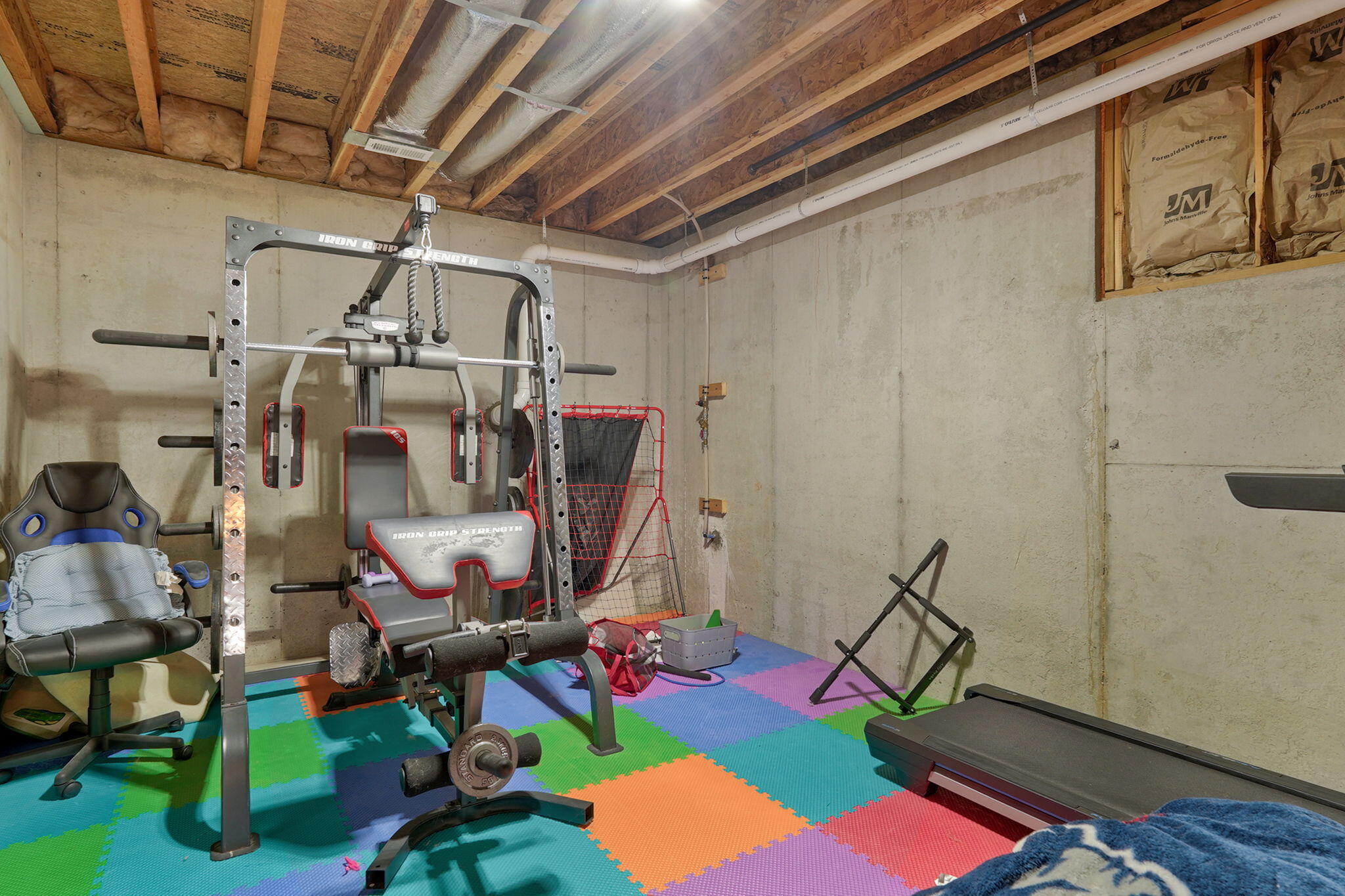 main property photo 35