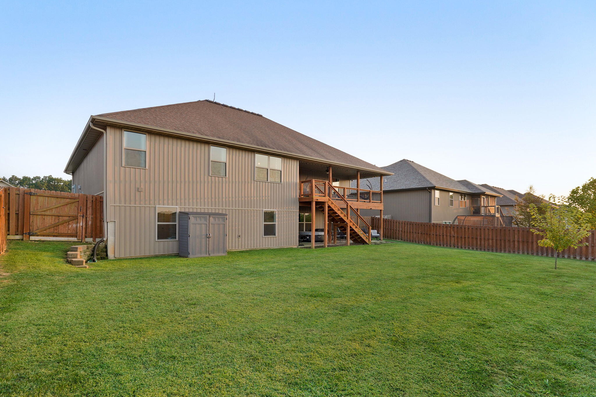 main property photo 41