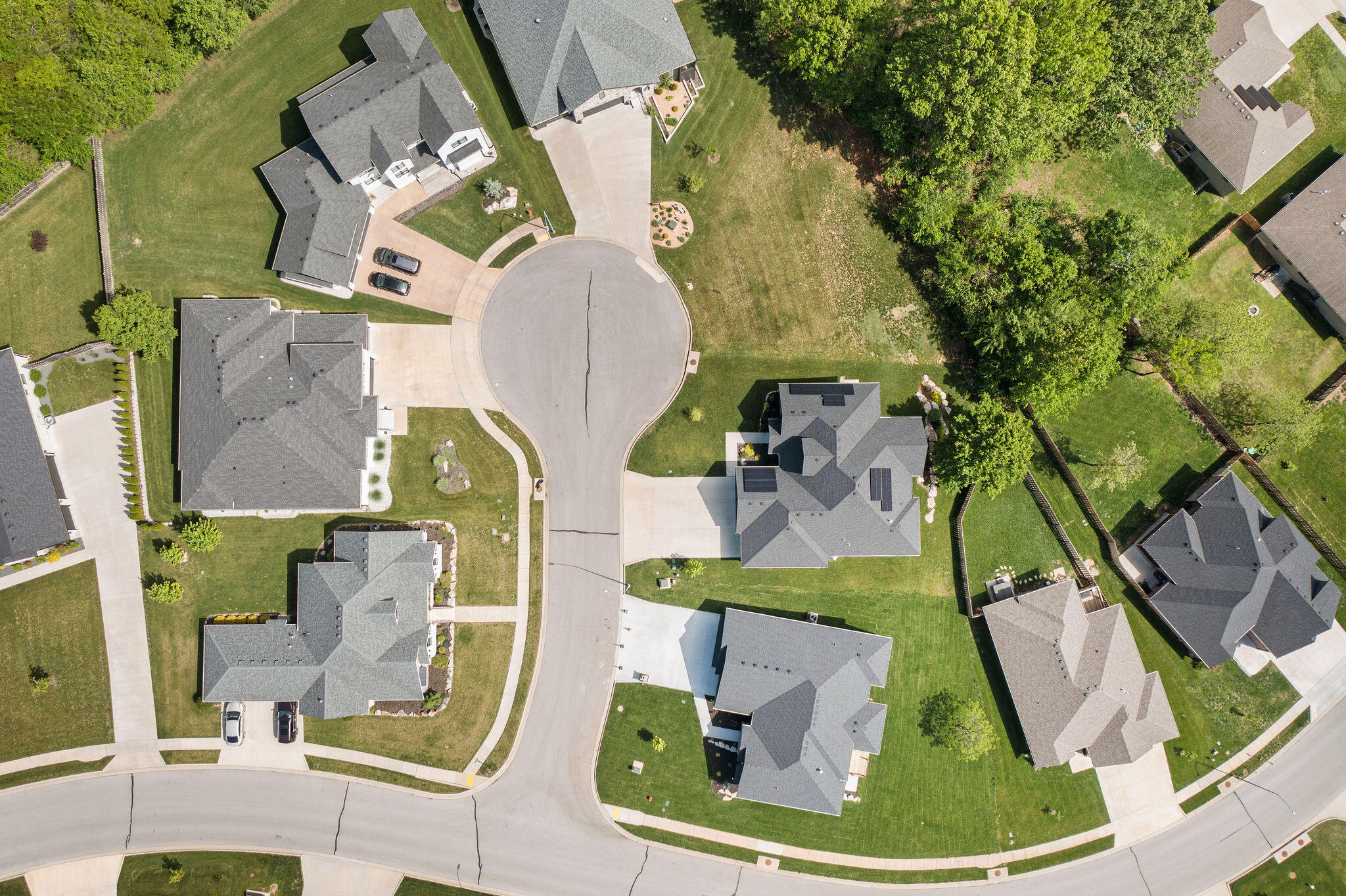 main property photo 40