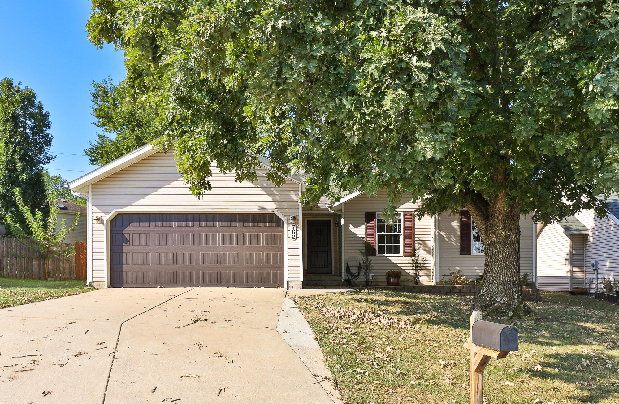 main property photo 0