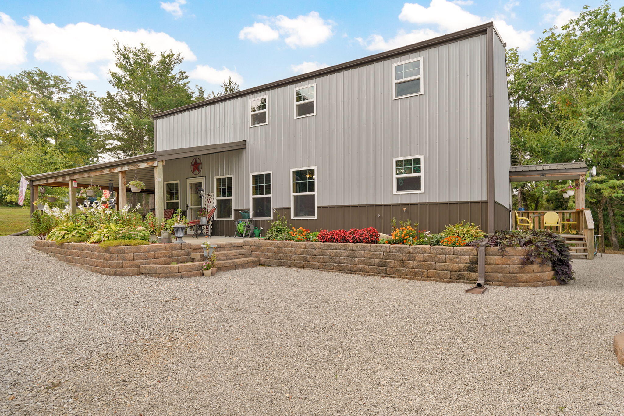 main property photo 60