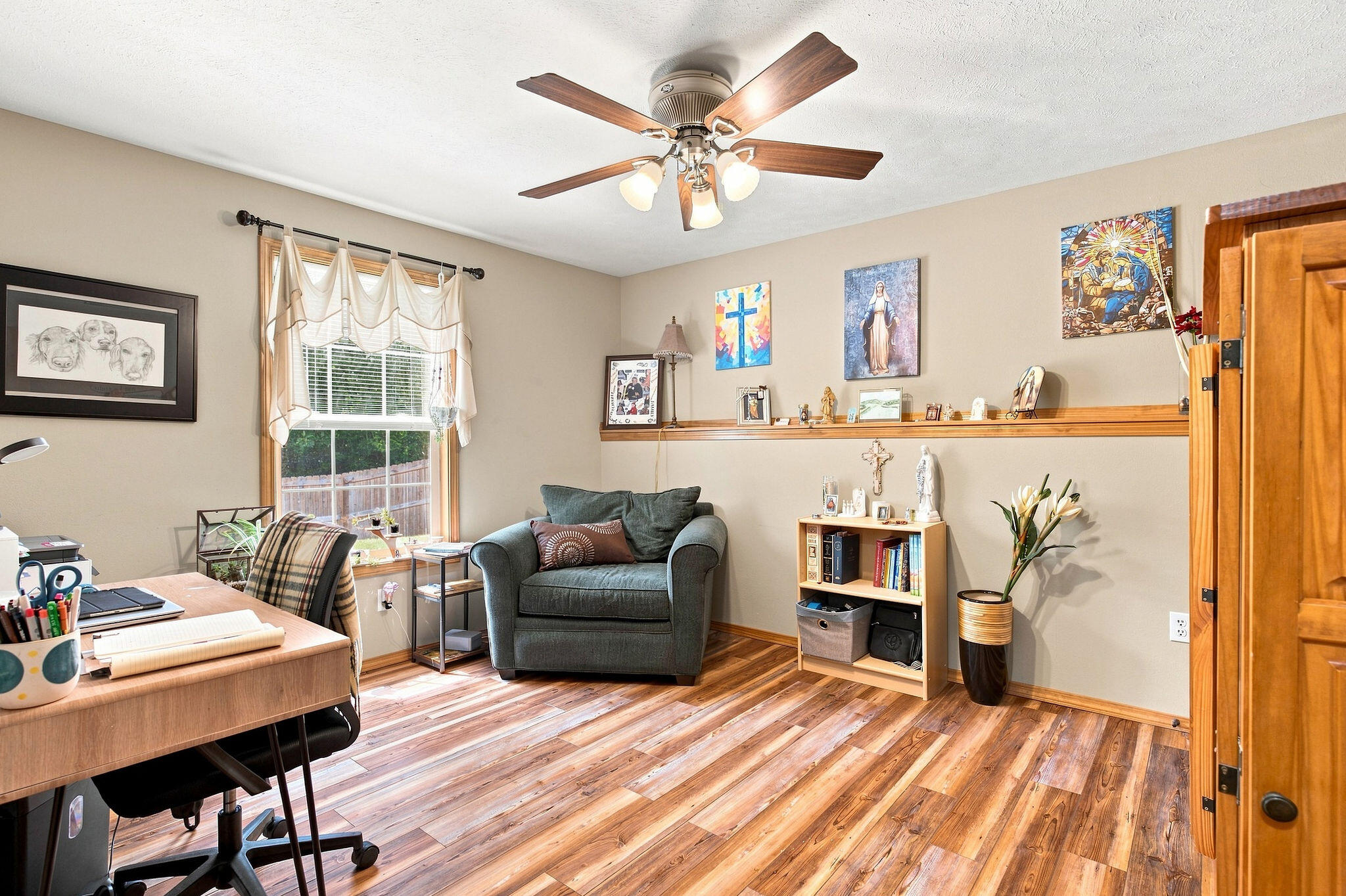 main property photo 31