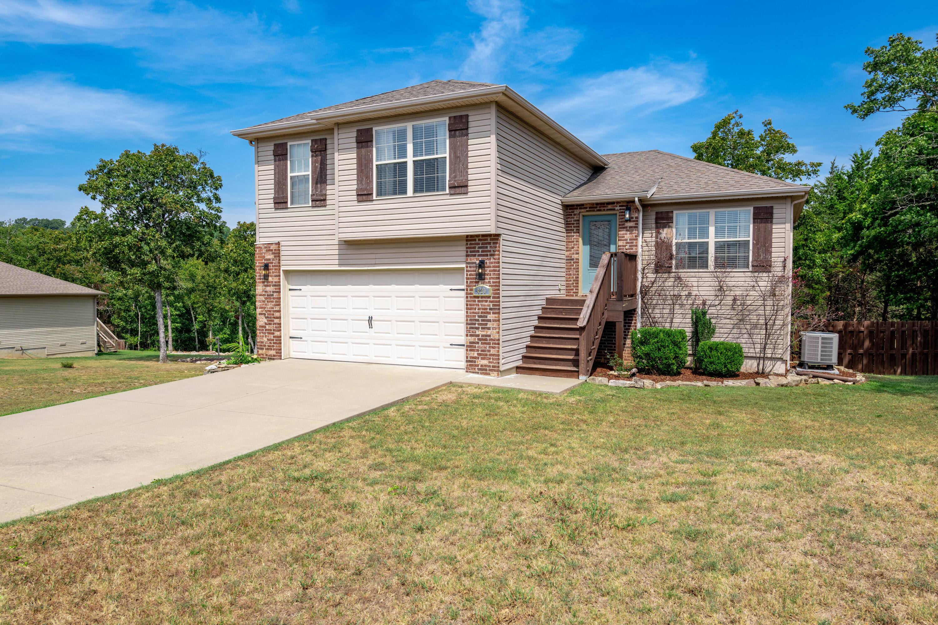 main property photo 0