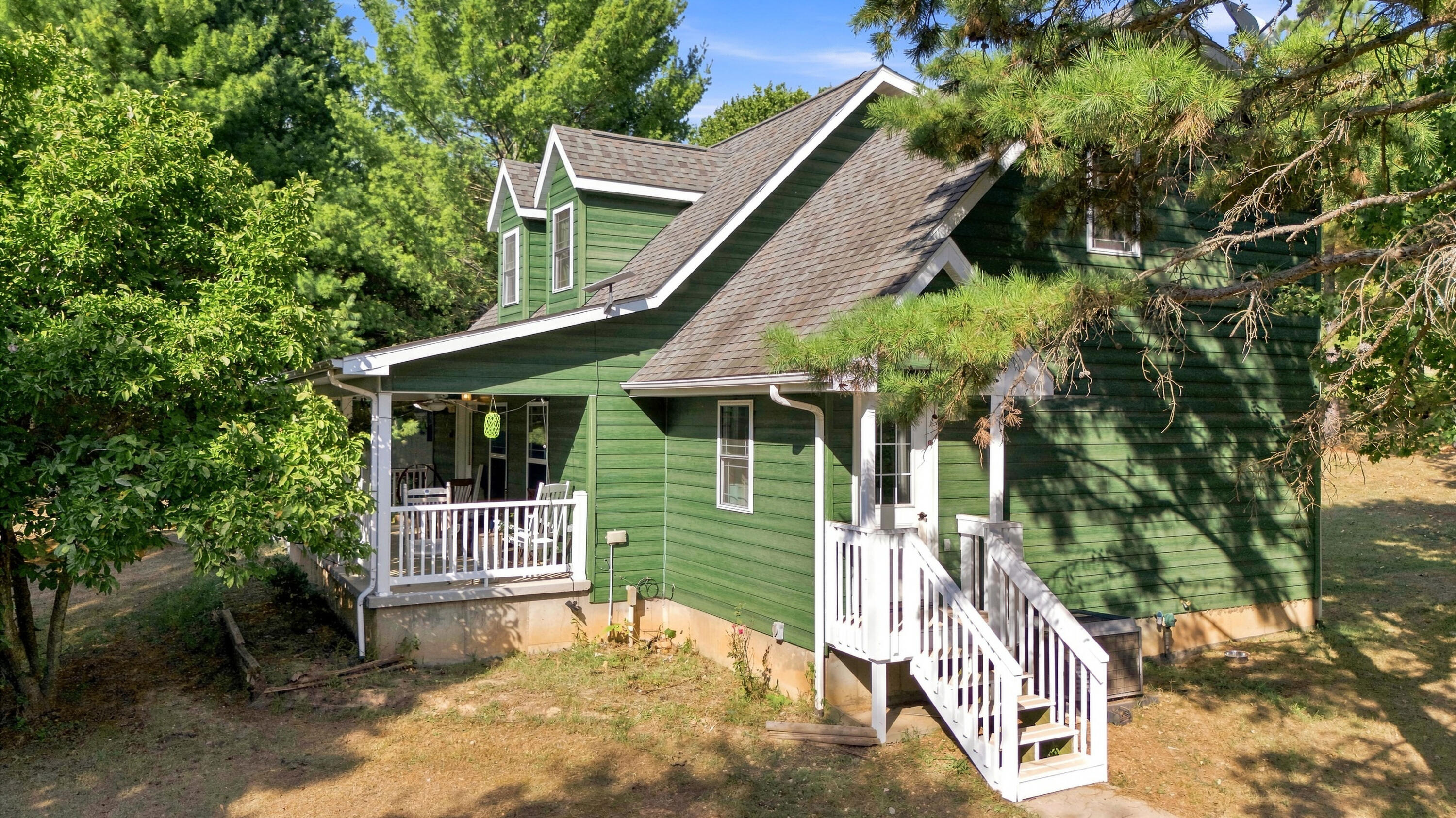 main property photo 3